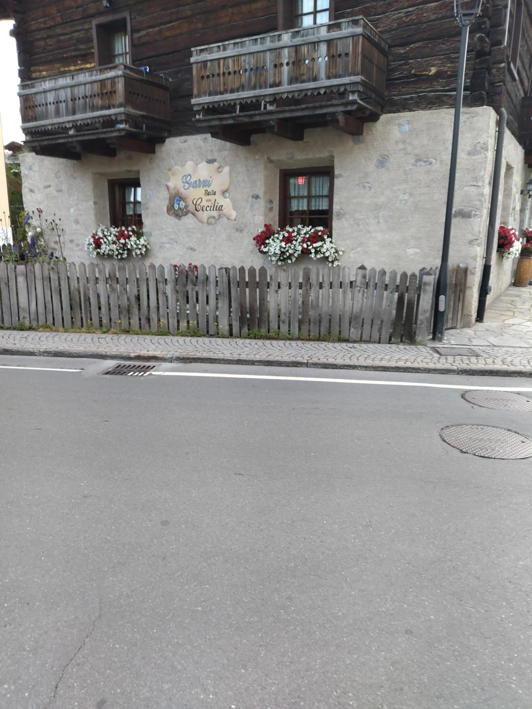 Property building in Garni Baita Cecilia