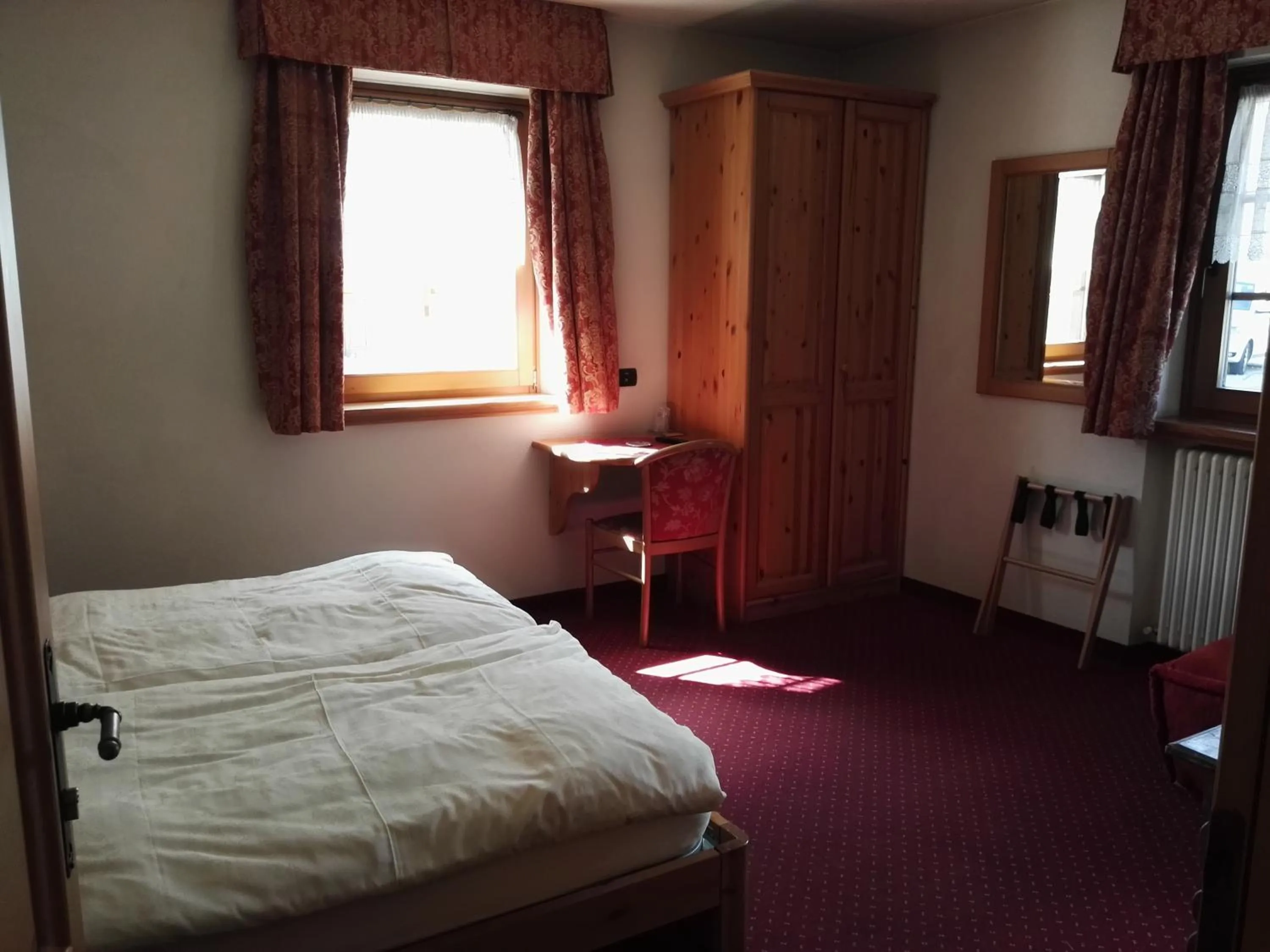 Garden view, Bed in Garni Baita Cecilia