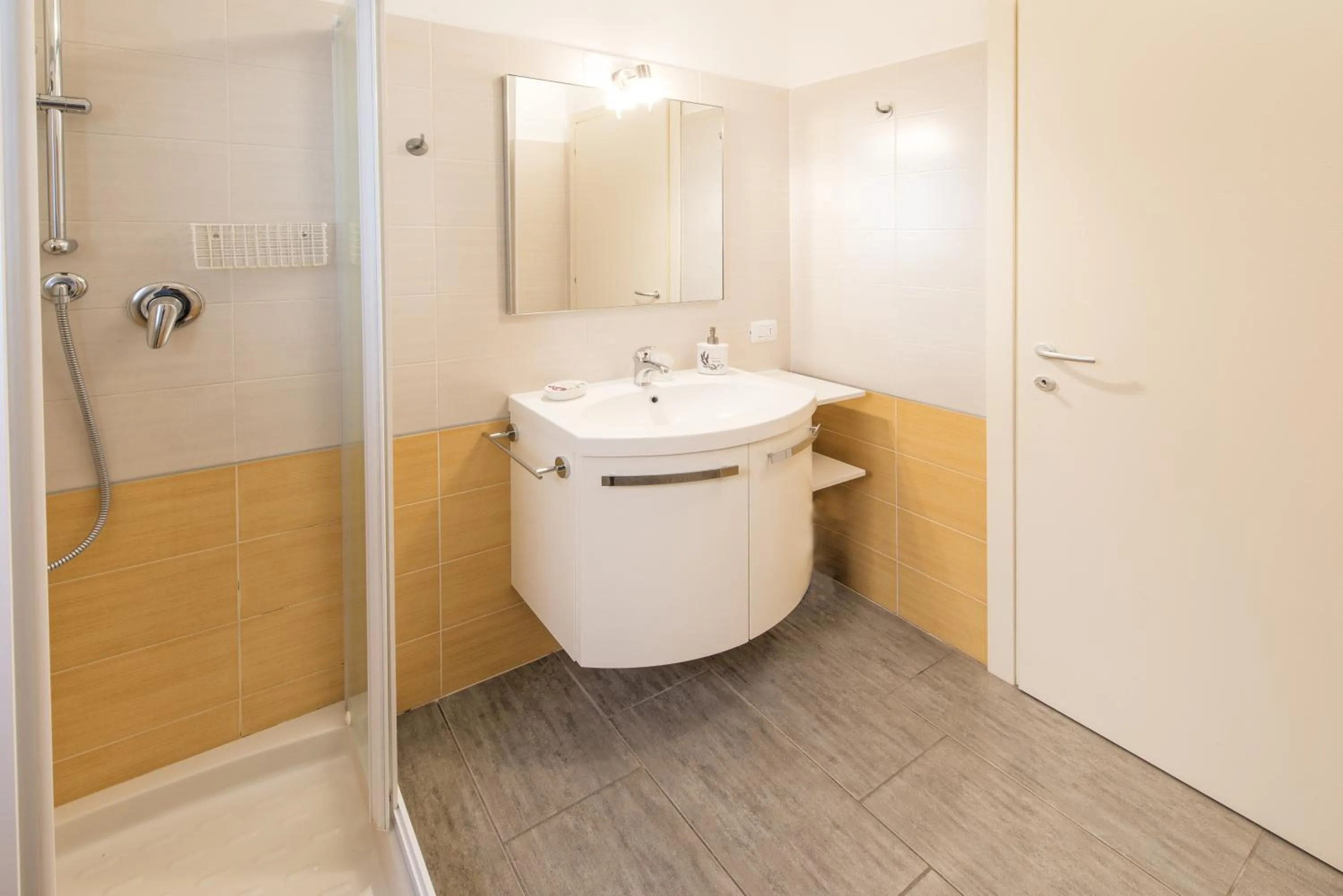 Bathroom in La Chioma di Berenice Garda Residence