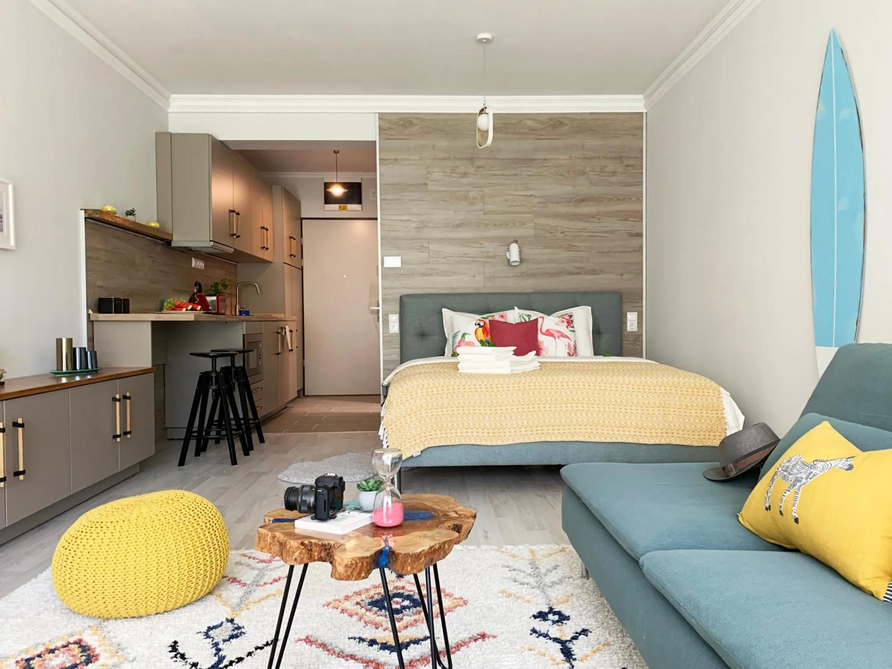 A chic lakeside dig - Alexandra Apartment Fonyod