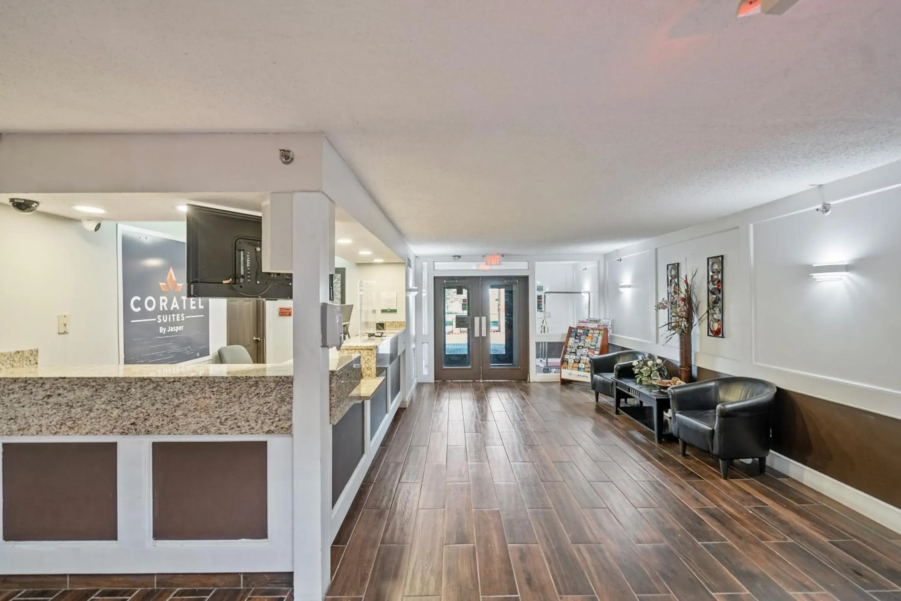 Lobby or reception in Coratel Suites Lobby or reception in Coratel Suites