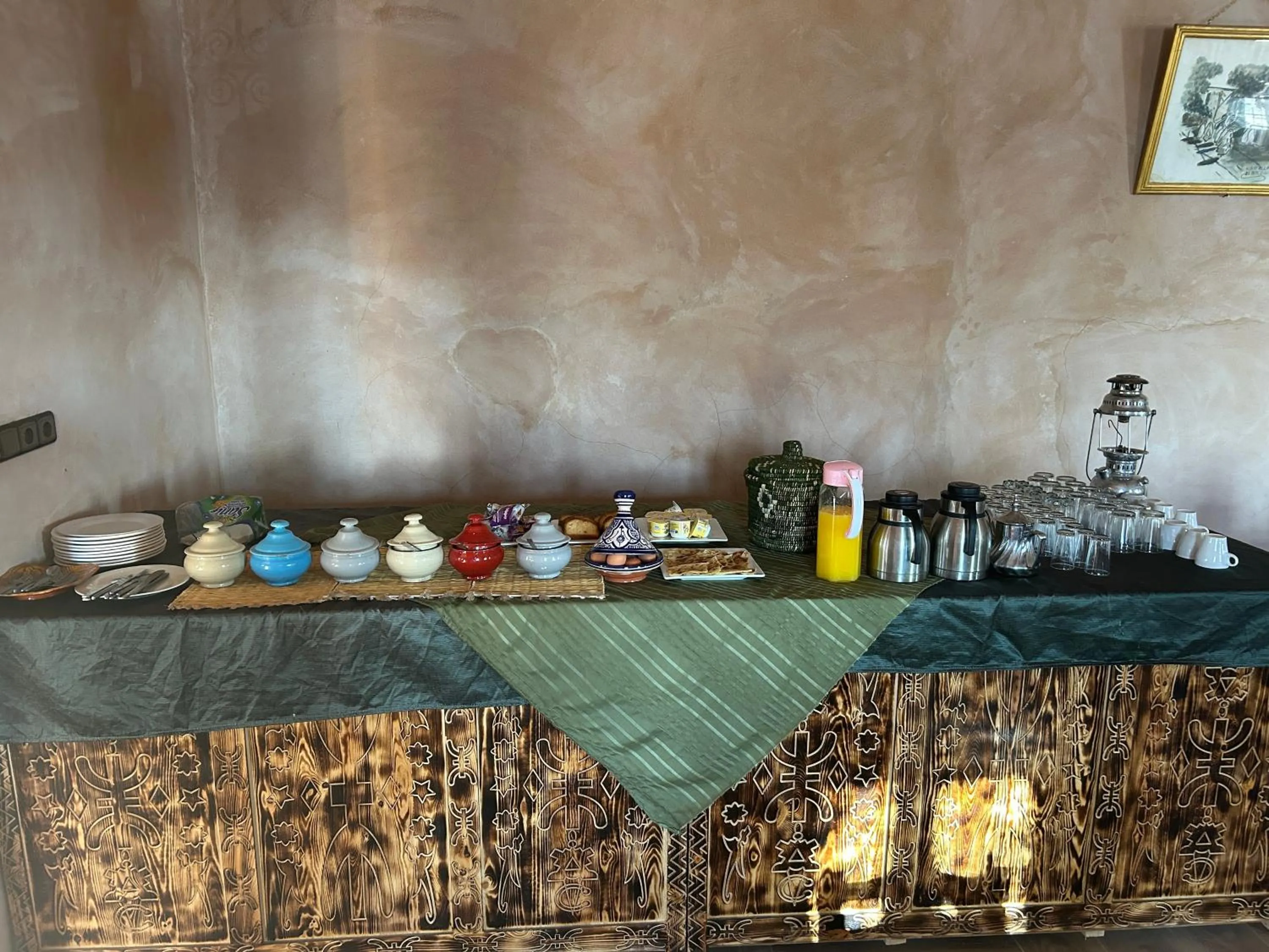 Breakfast in Hôtel Camping La Liberté