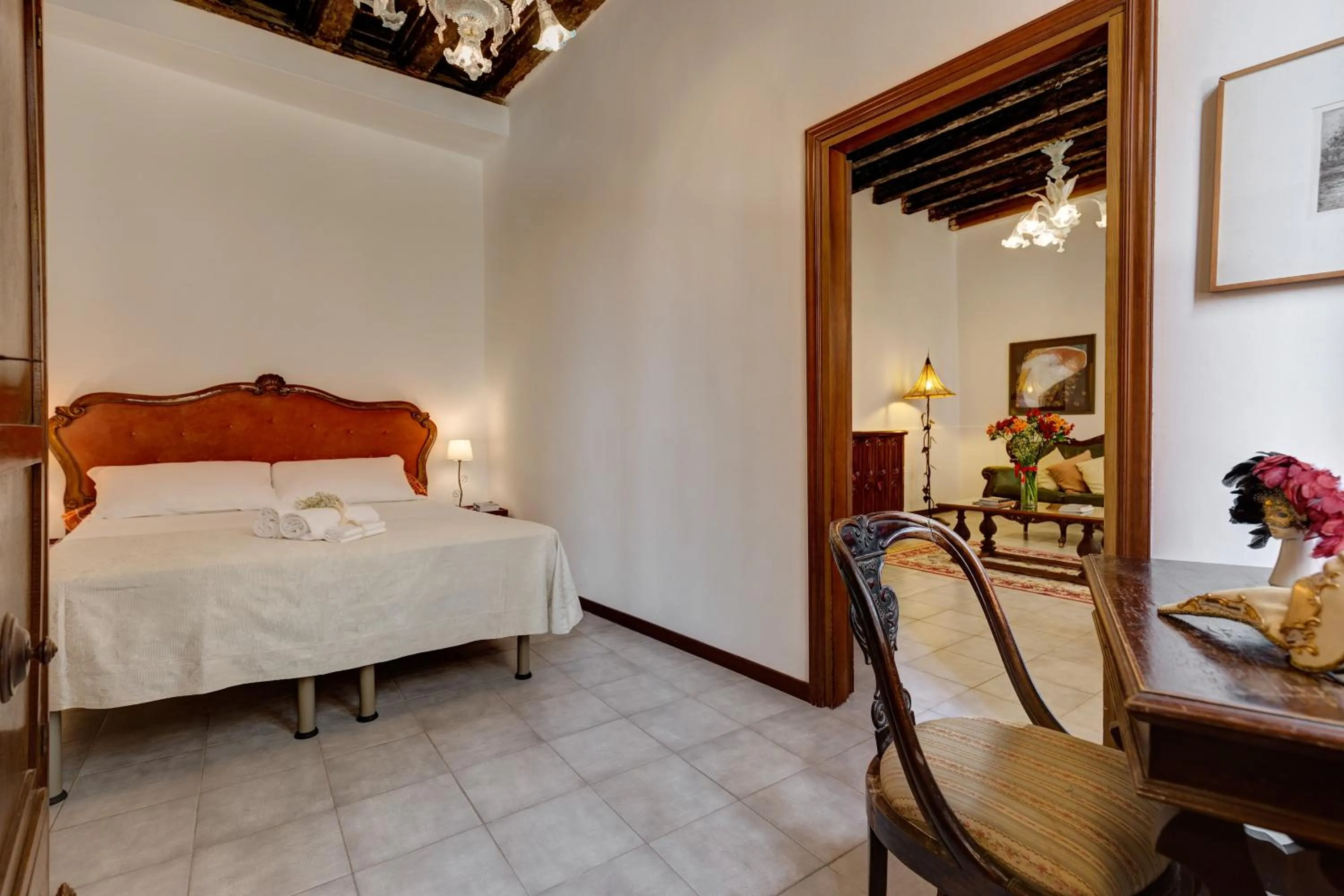 Bed in Hotel San Samuele