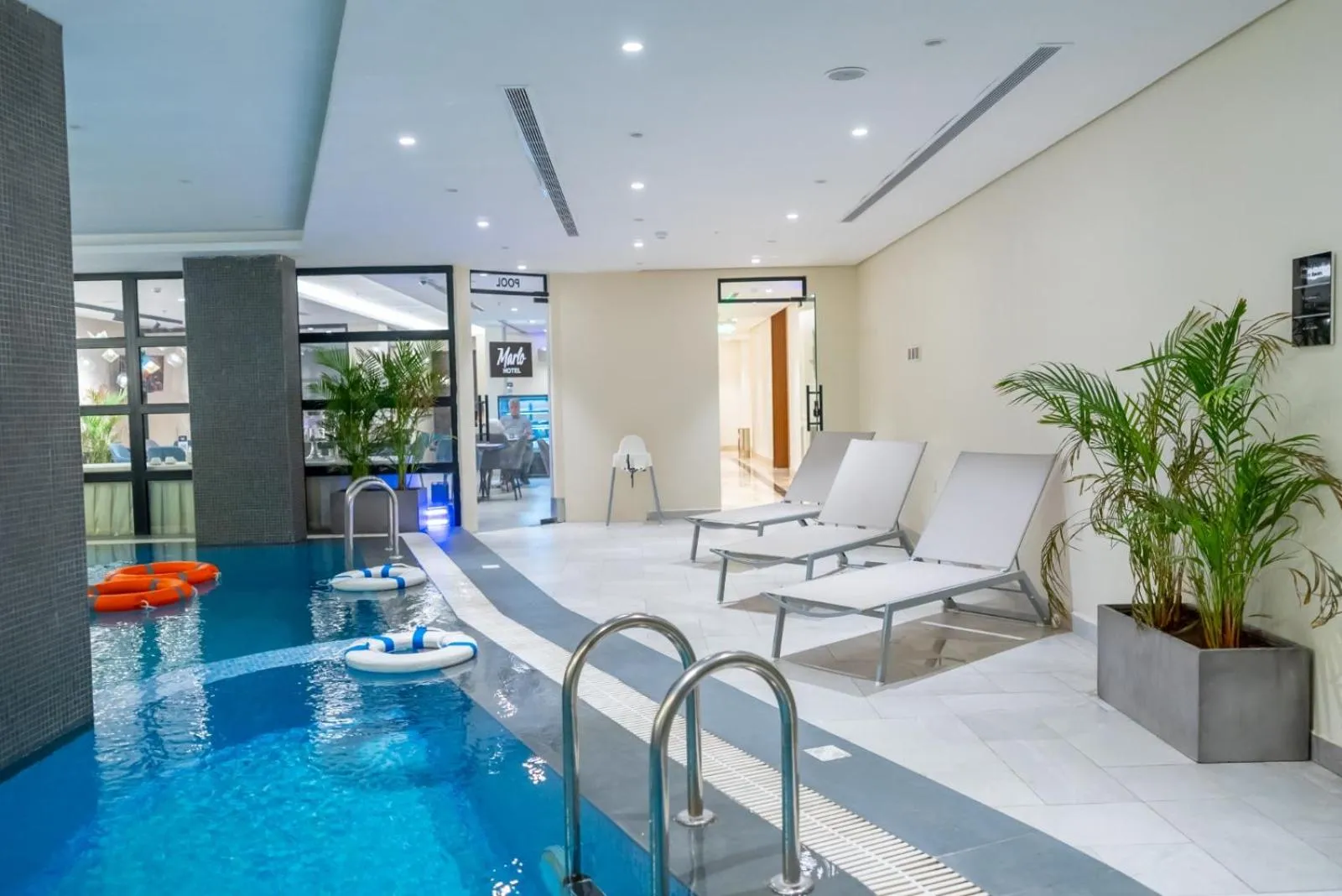 Pool view in Marlo Hotel - فندق مارلو