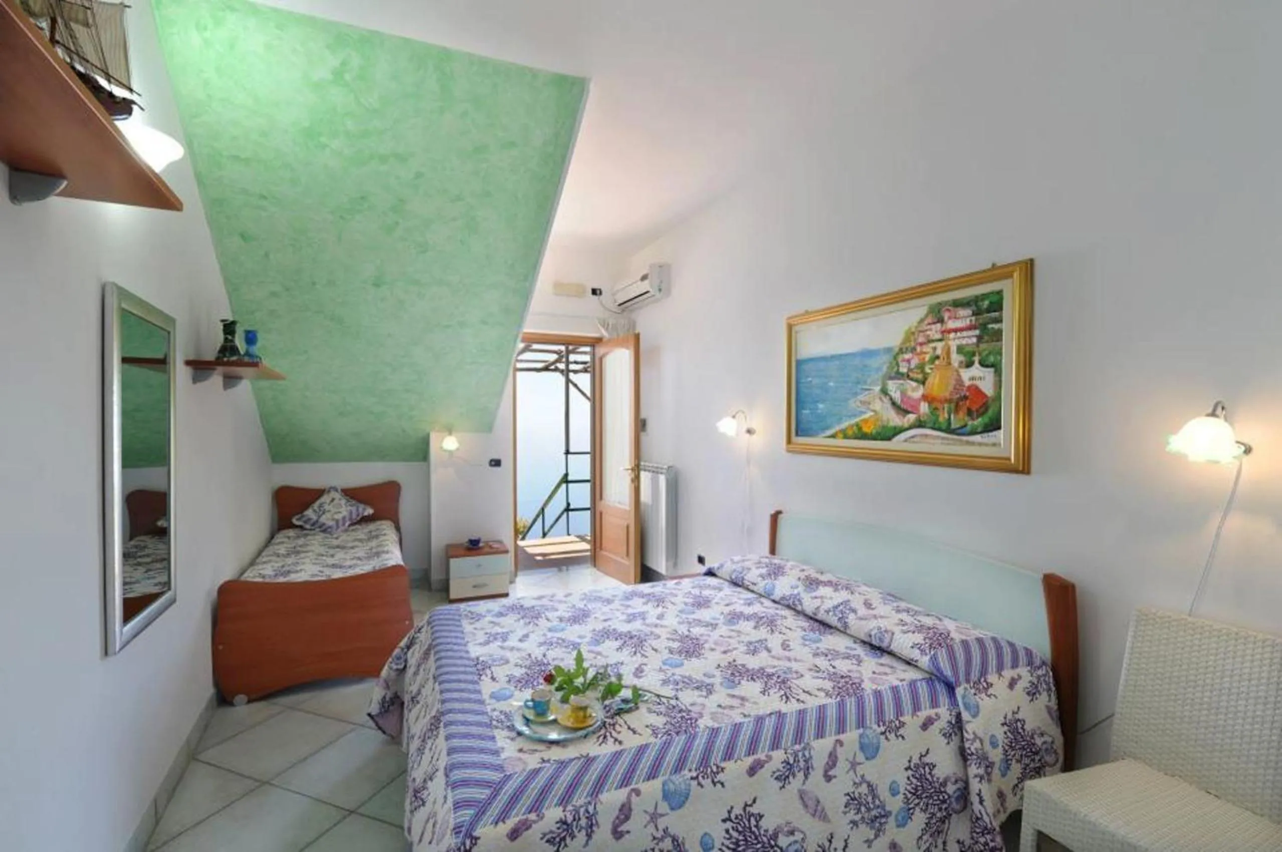 Balcony/Terrace, Bed in Da Clotilde