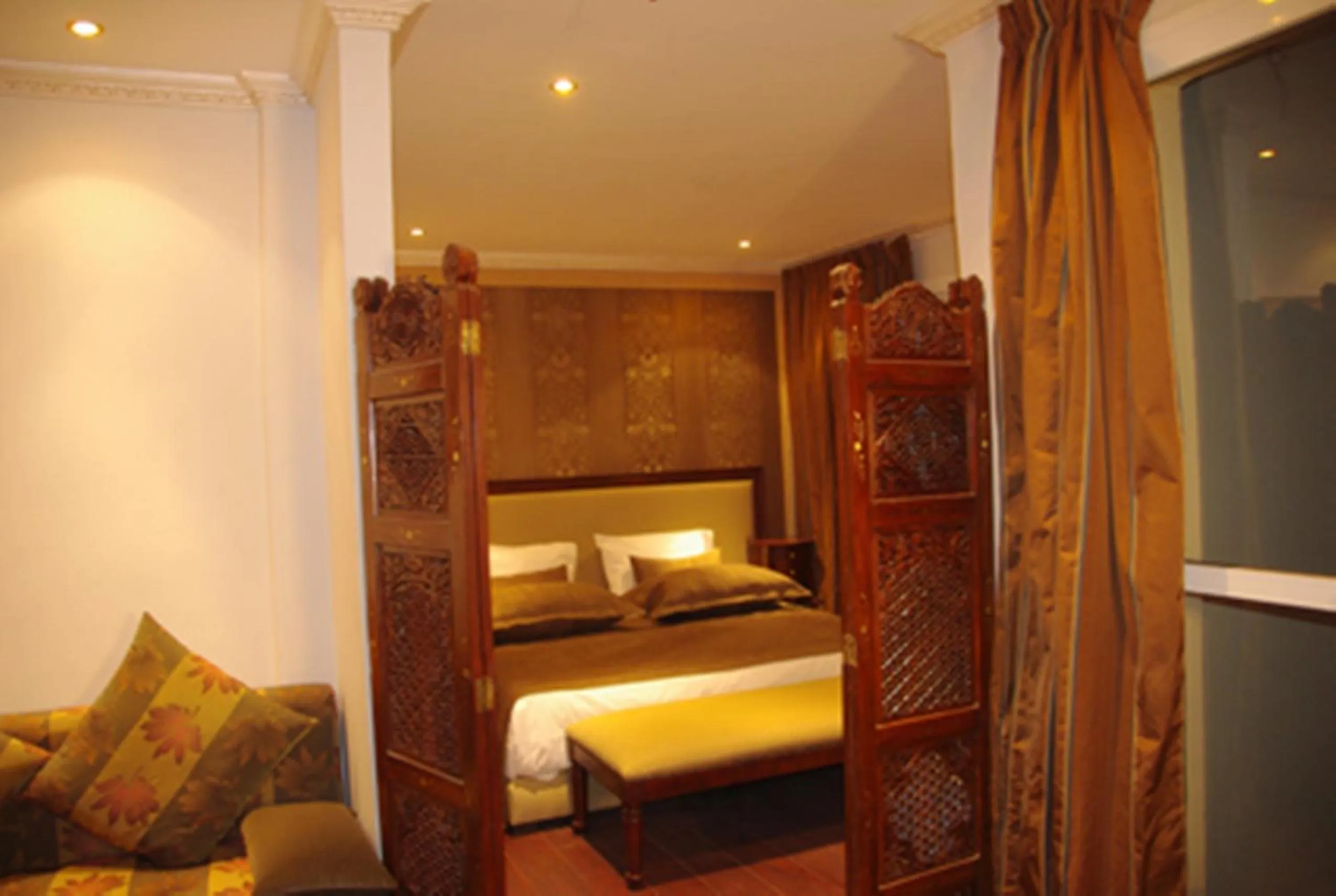 Photo of the whole room, Bed in Résidence Ifrane Palace