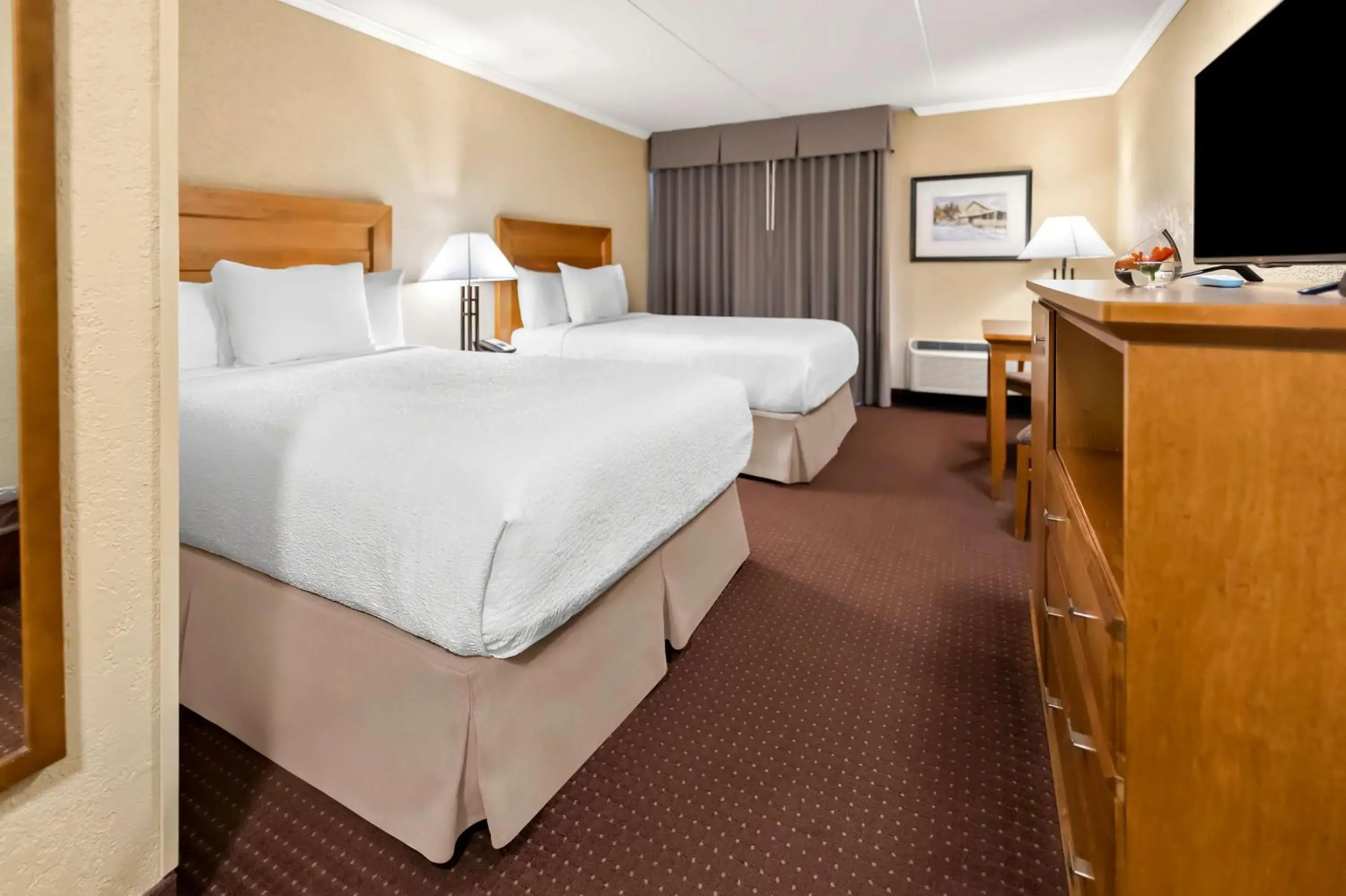 Bedroom, Bed in Best Western Plus NorWester Hotel & Conference Centre Bedroom, Bed in Best Western Plus NorWester Hotel & Conference Centre