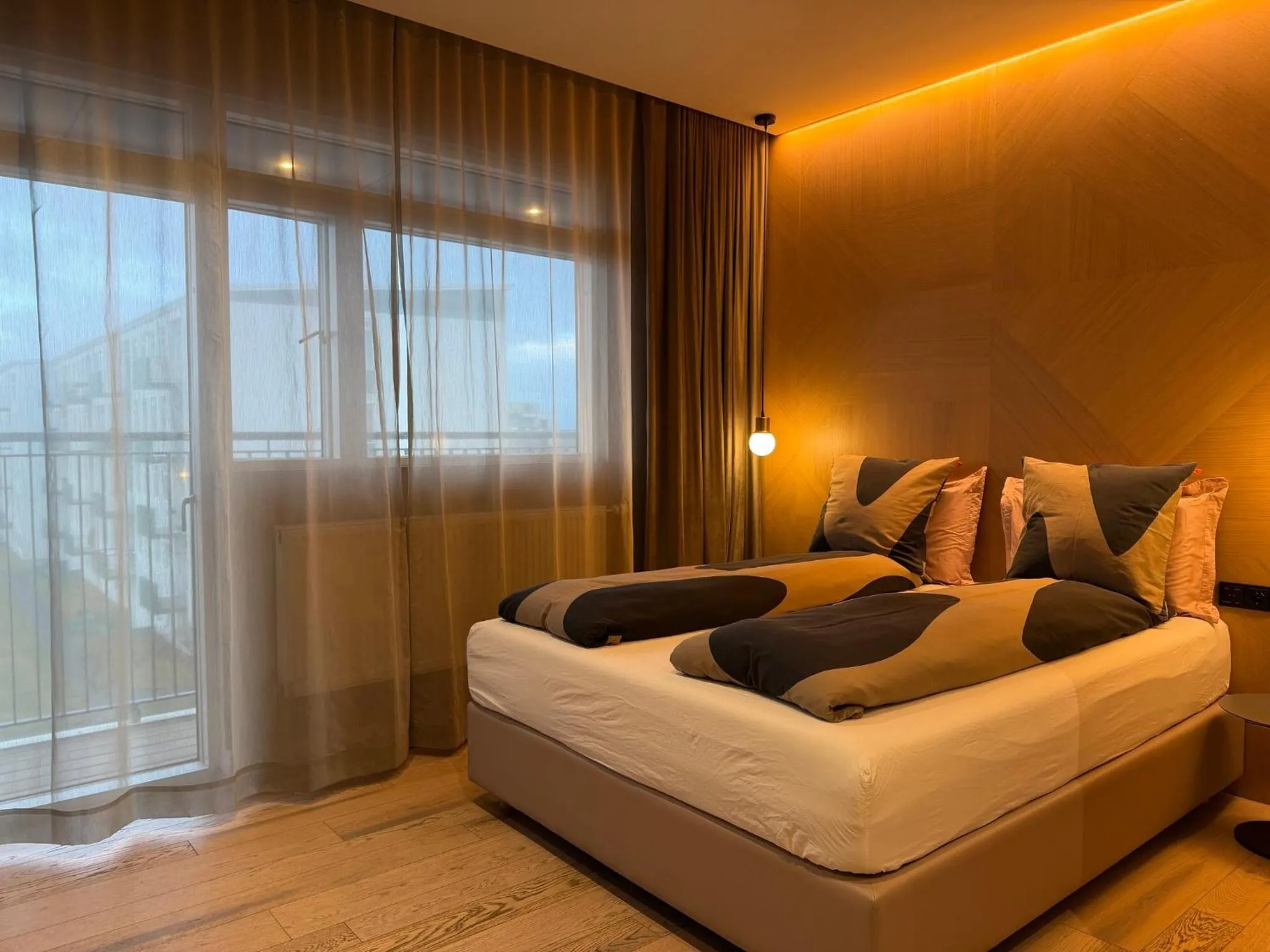 Bedroom, Bed in Hotel Lotus