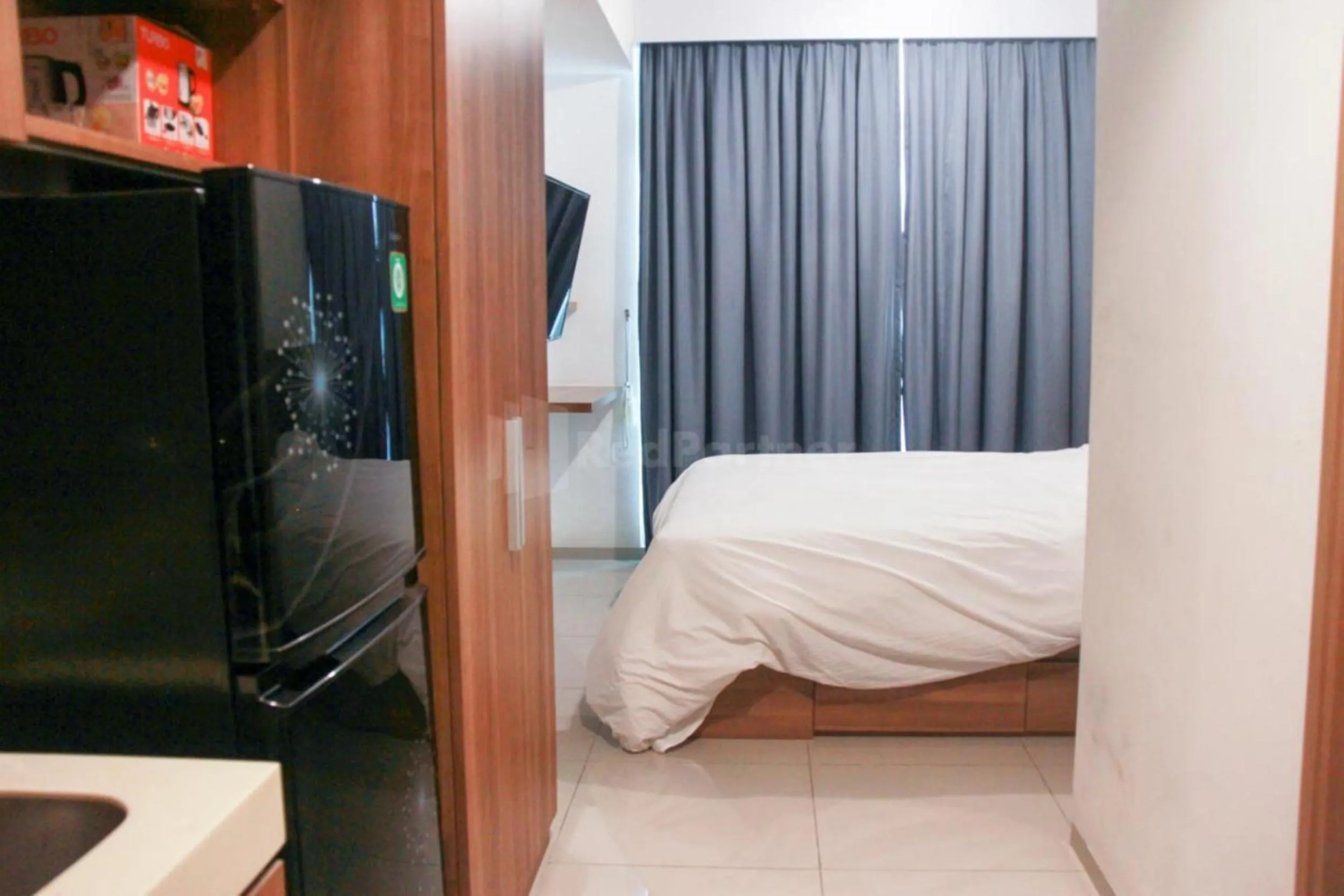 Bedroom, Bed in RedLiving Apartemen TreeParkCity - My Rooms Tower Alpine