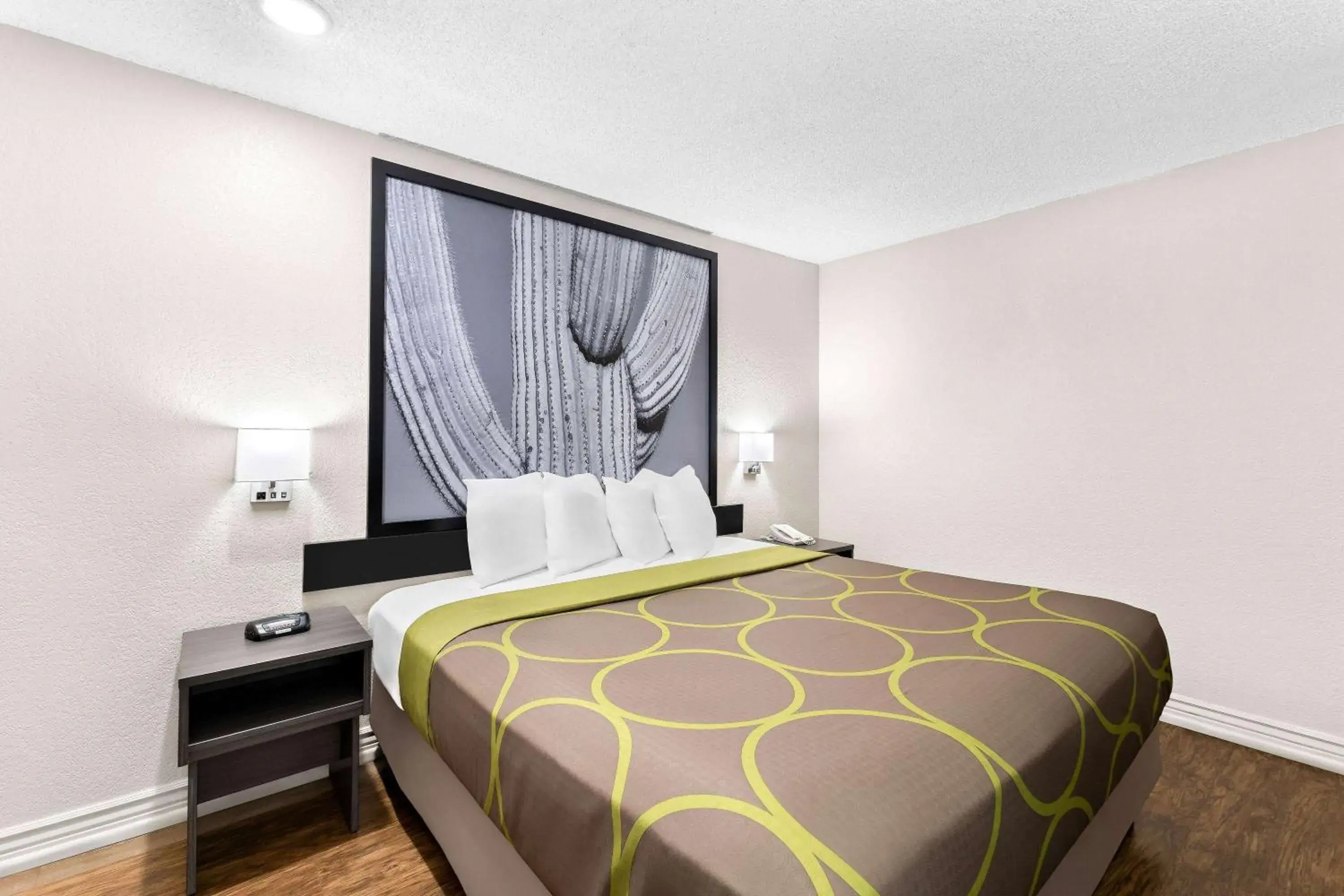 Bed in Super 8 by Wyndham Goodyear/Phoenix Area Bed in Super 8 by Wyndham Goodyear/Phoenix Area