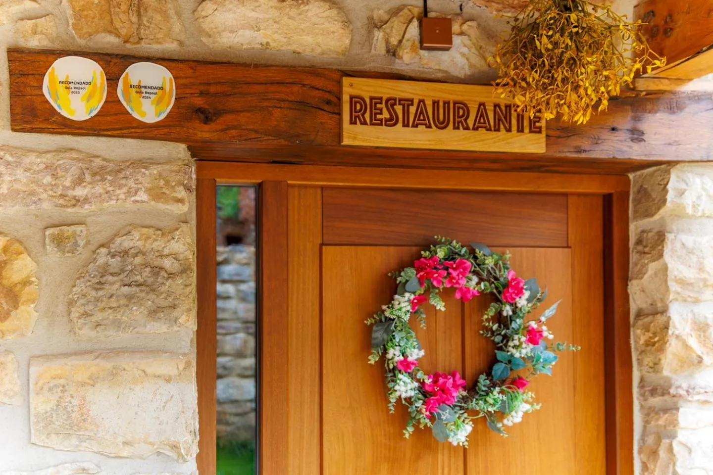 Logo/Certificate/Sign in El Hotel & SPA de Verdiago