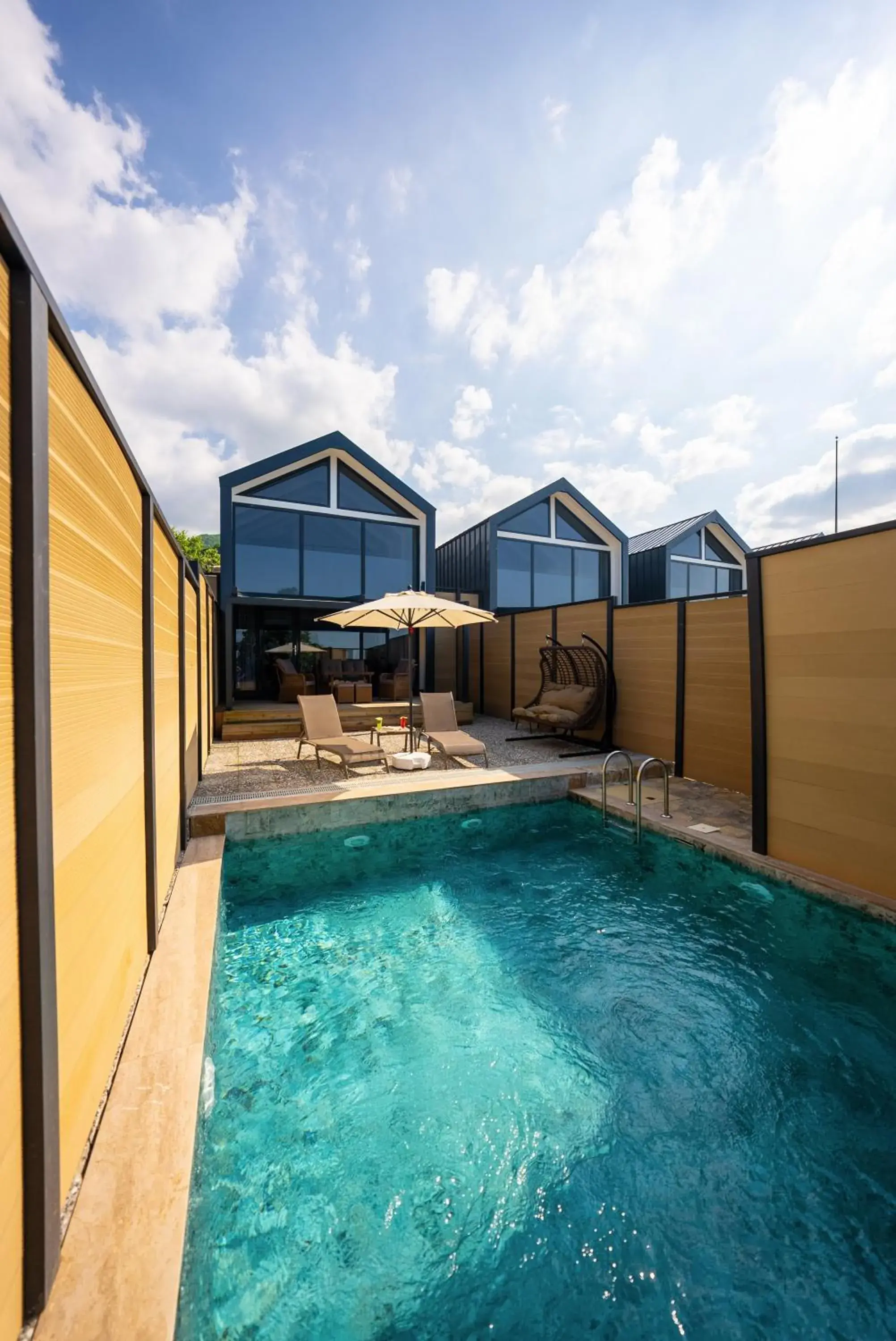 Suite with Private Pool in Alya Kartepe Villa Hotel Suite with Private Pool in Alya Kartepe Villa Hotel