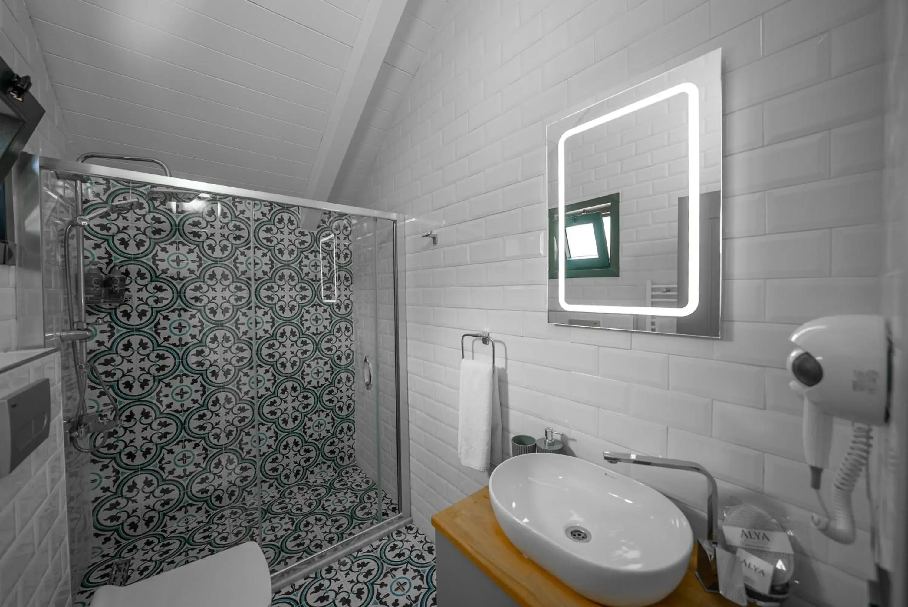 Suite with Private Pool in Alya Kartepe Villa Hotel Suite with Private Pool in Alya Kartepe Villa Hotel