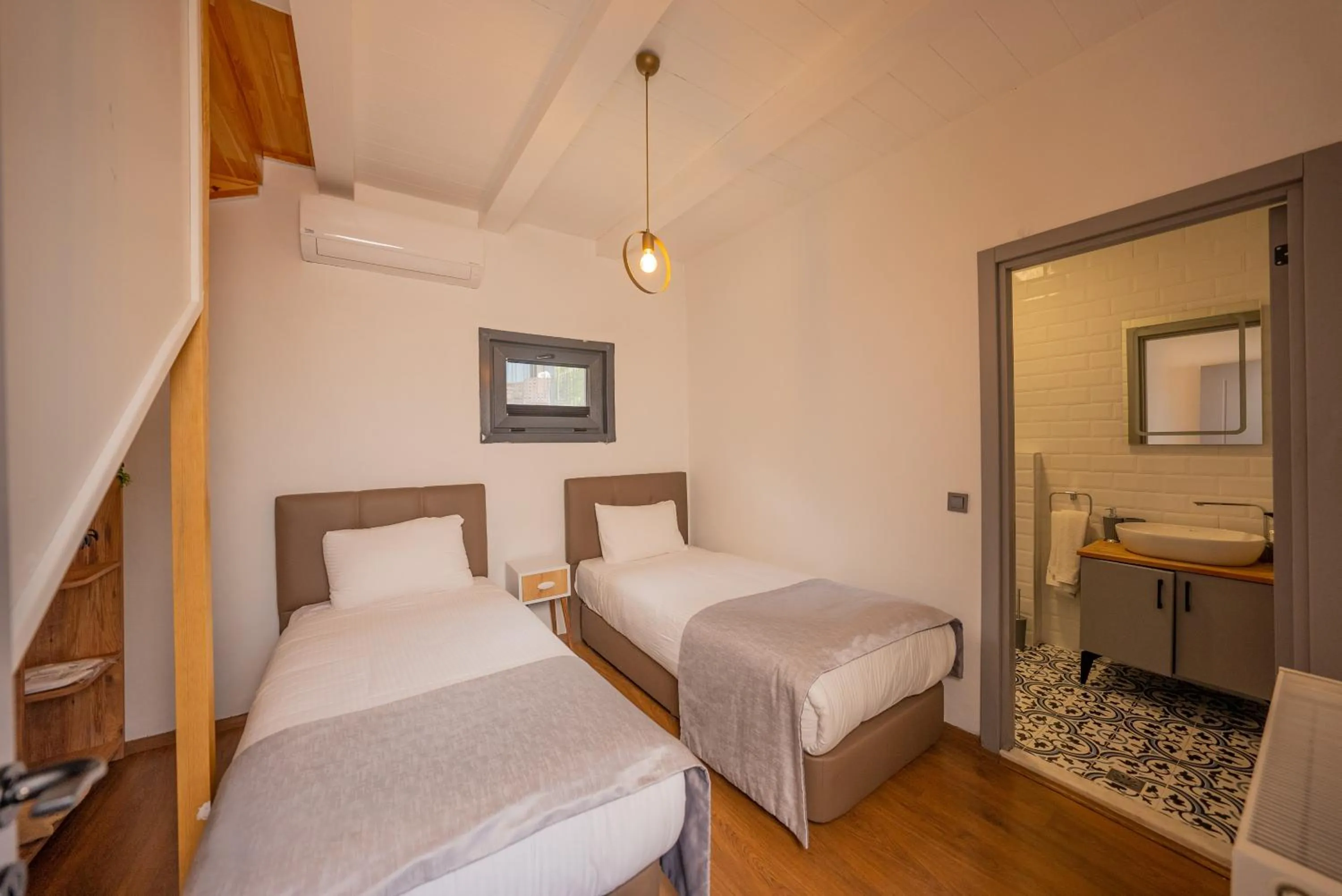 Bed in Alya Kartepe Villa Hotel