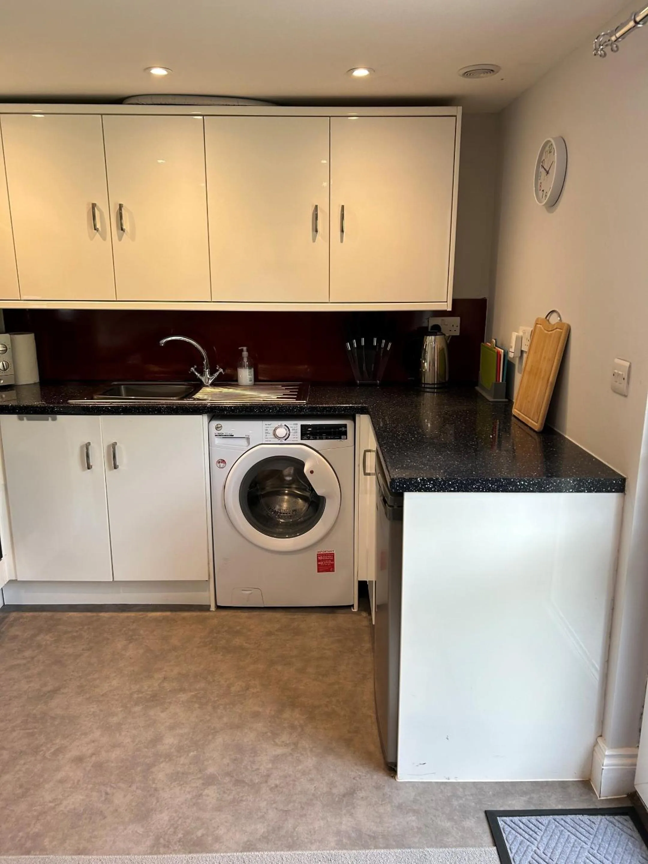 Kitchen or kitchenette in Belvedare-Suffolk