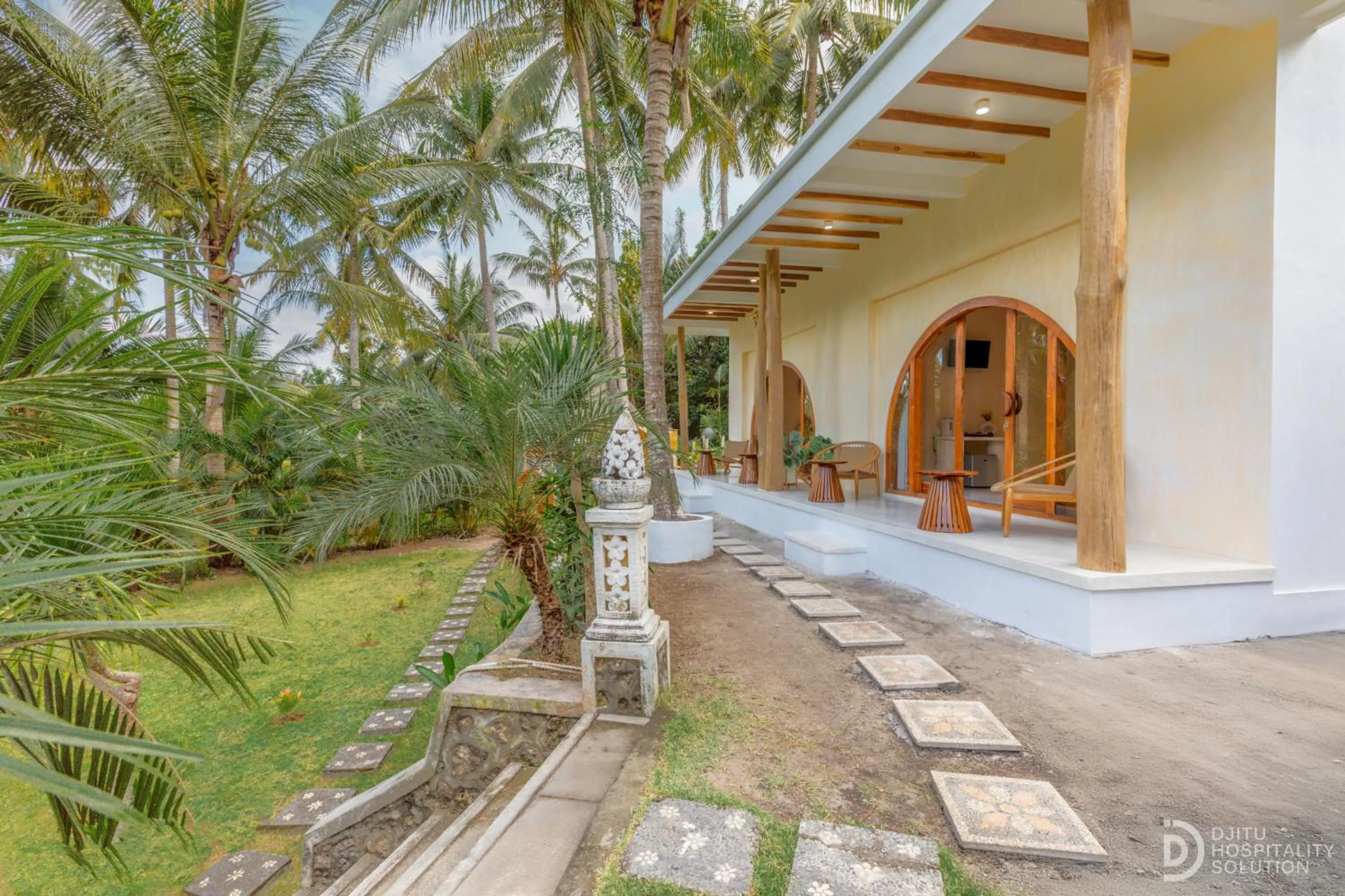 Property building in La Royale Nusa Penida