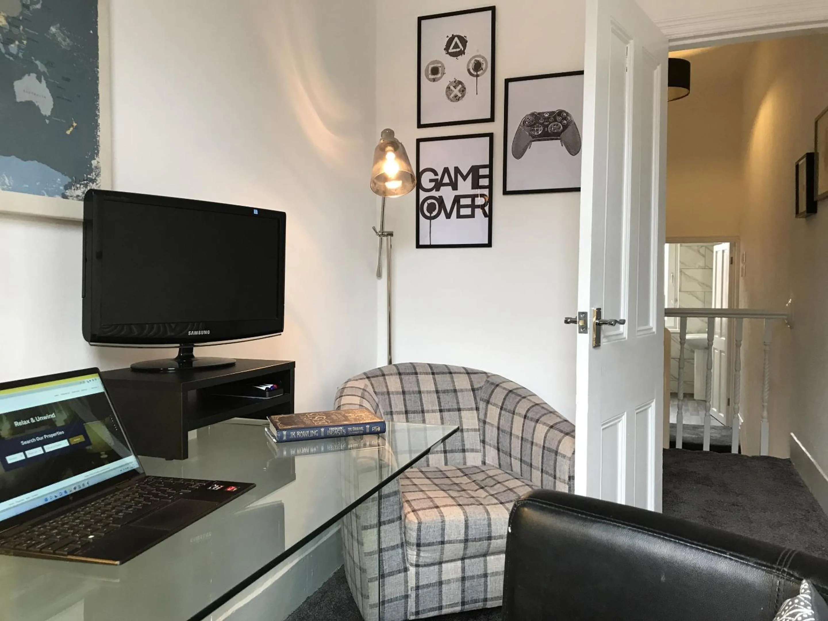 Other in Bright Spacious 3-bed with office & patio, Preston