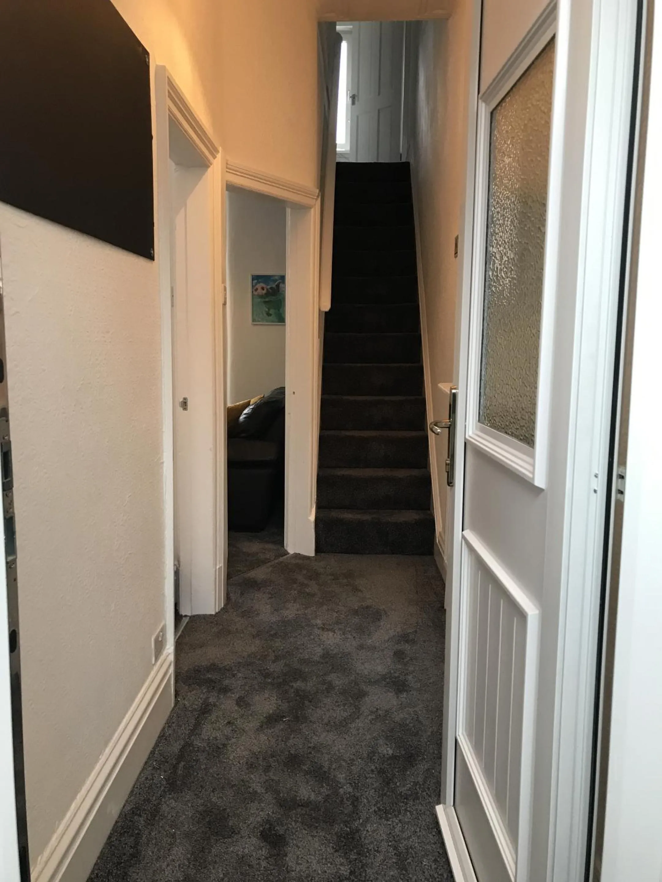 Lobby or reception in Bright Spacious 3-bed with office & patio, Preston