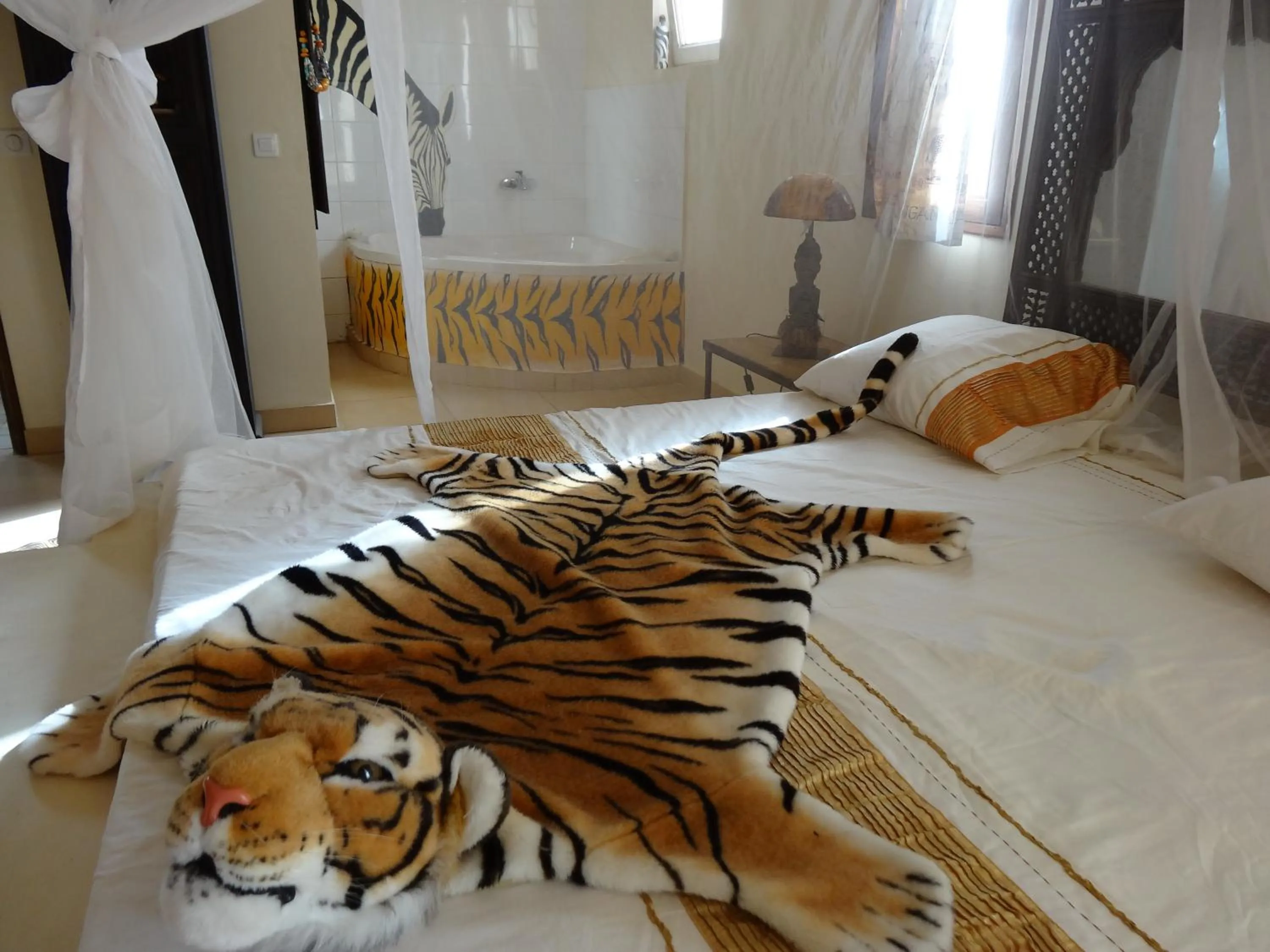 Bed in HOTEL Le Clos Des Papillons