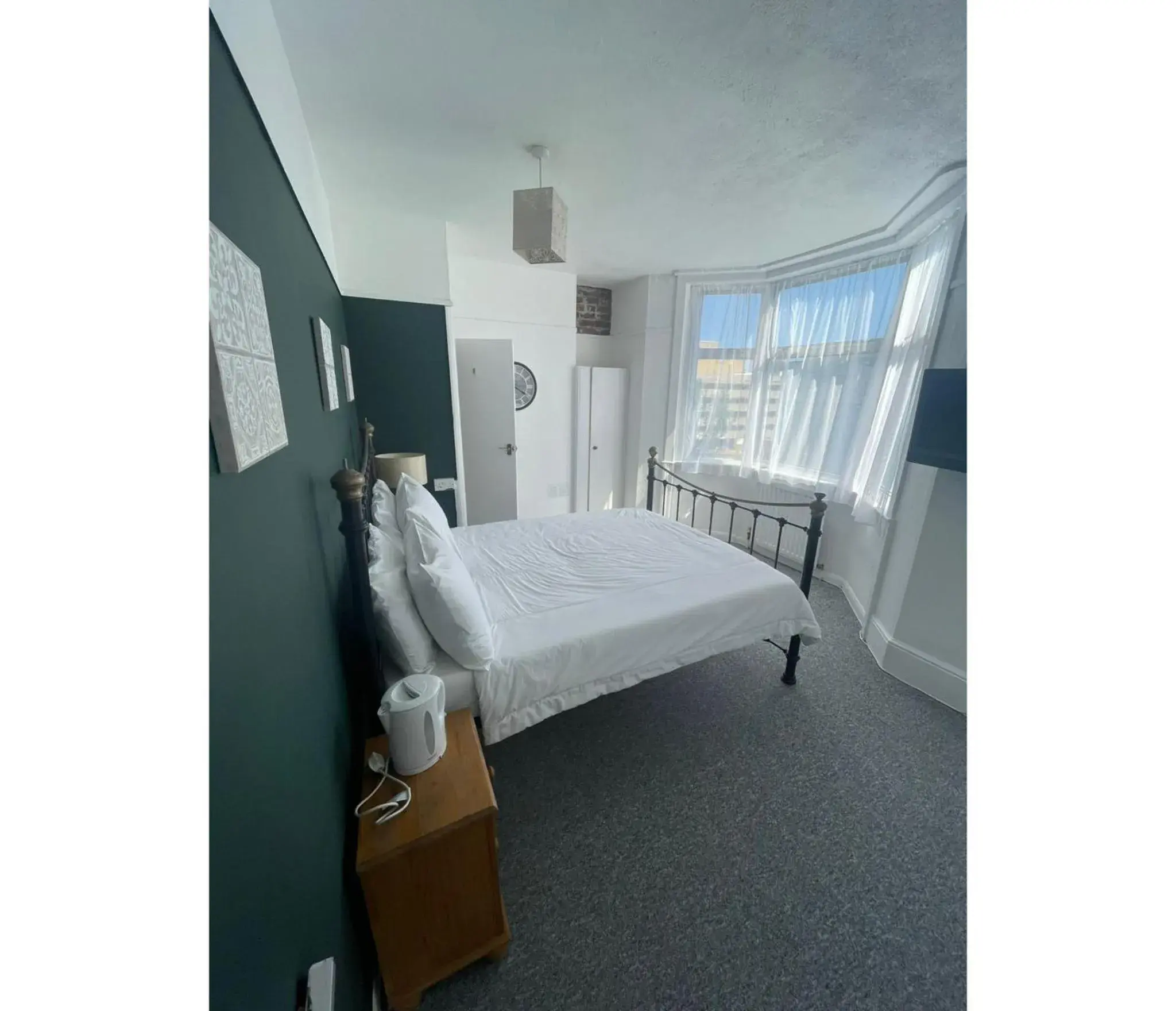 Bedroom, Bed in Number 19 Brighton Bedroom, Bed in Number 19 Brighton