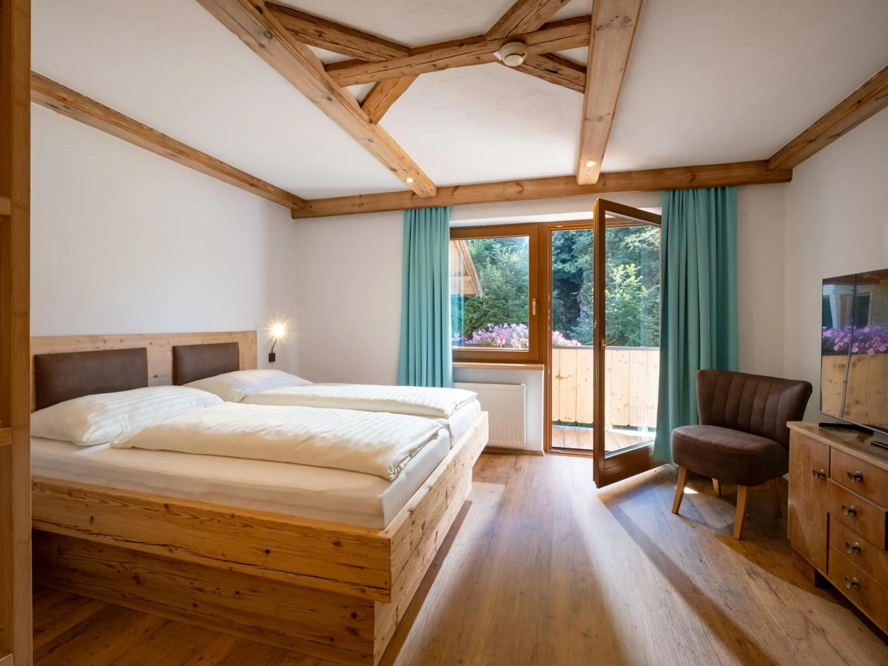 Bed in Hotel Gasthof Felsenkeller