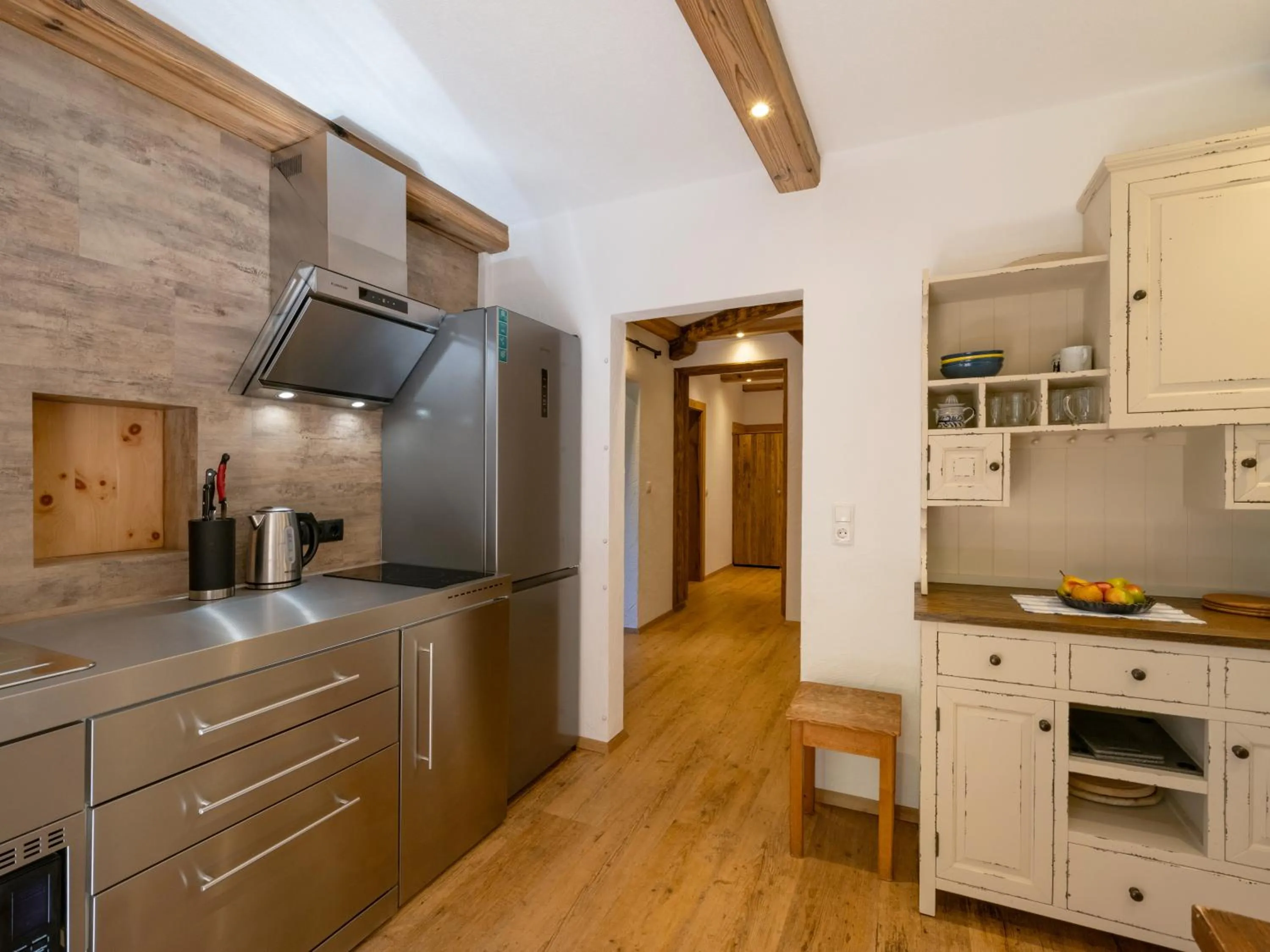 Kitchen or kitchenette in Hotel Gasthof Felsenkeller