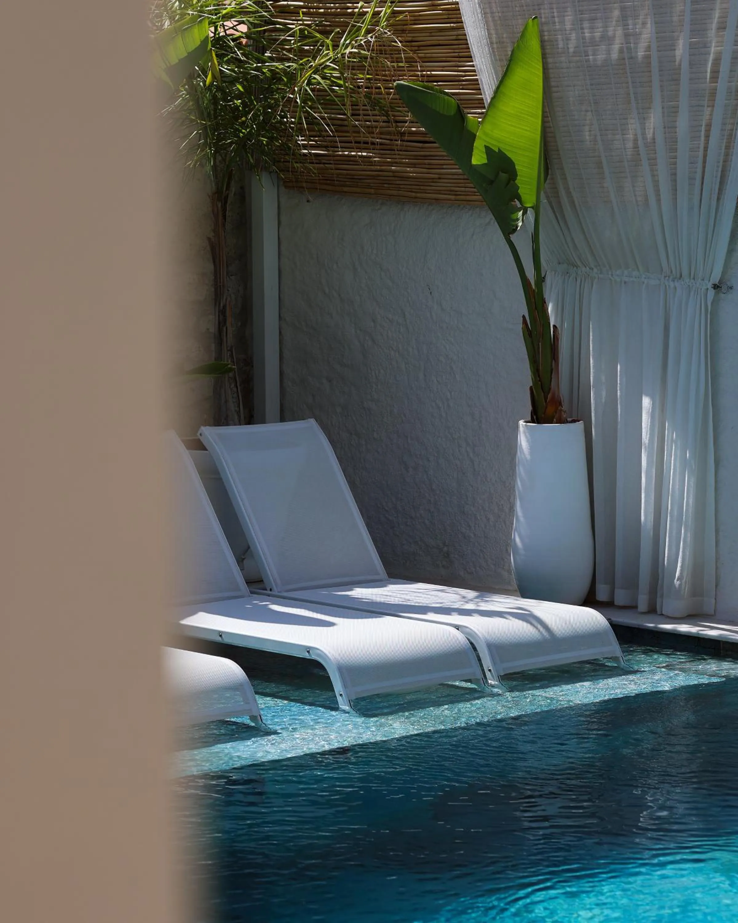 Swimming pool in Voger Alaçatı Köyiçi