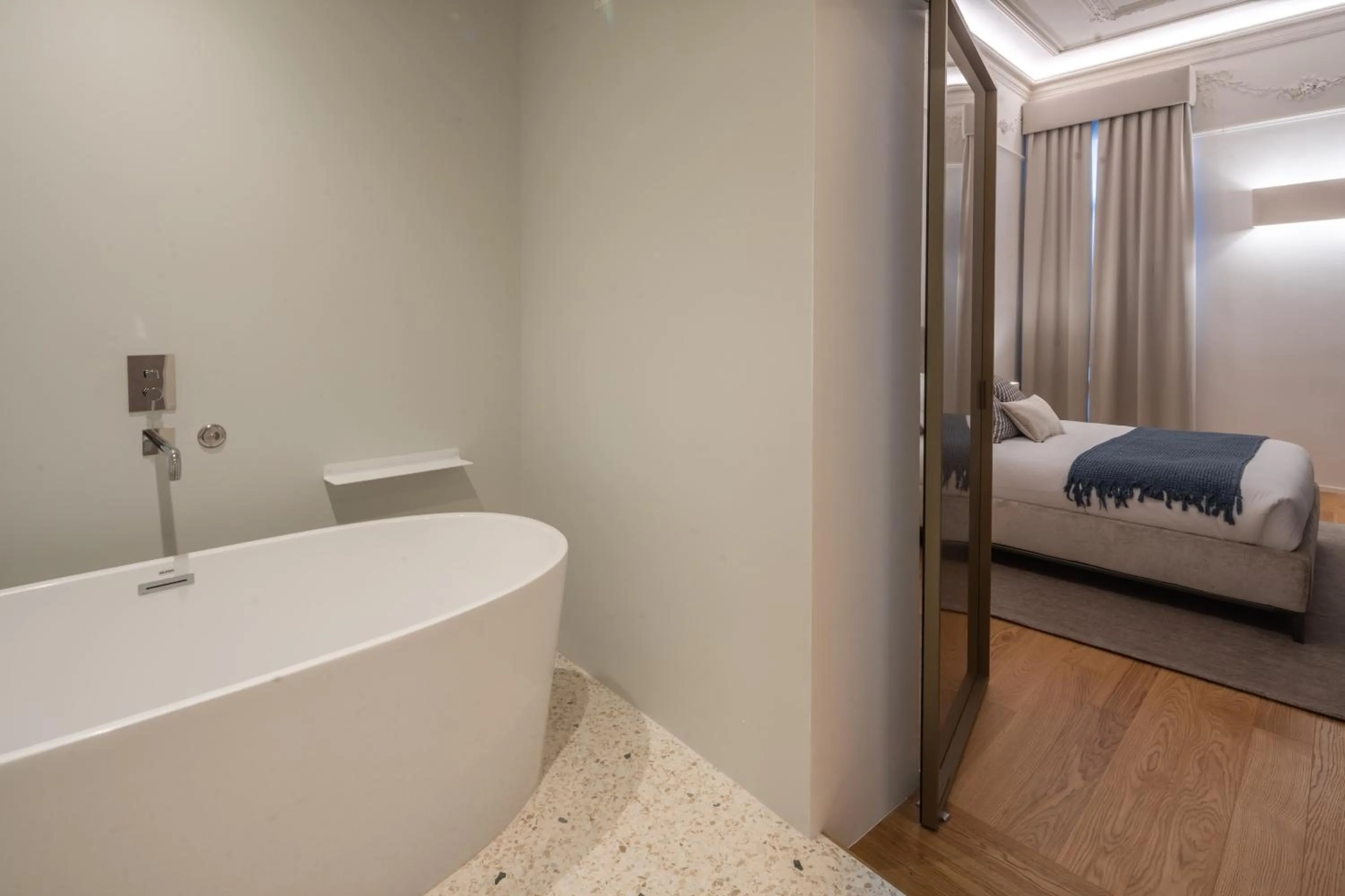 Bathroom, Bed in Ninfea Luxury Suites