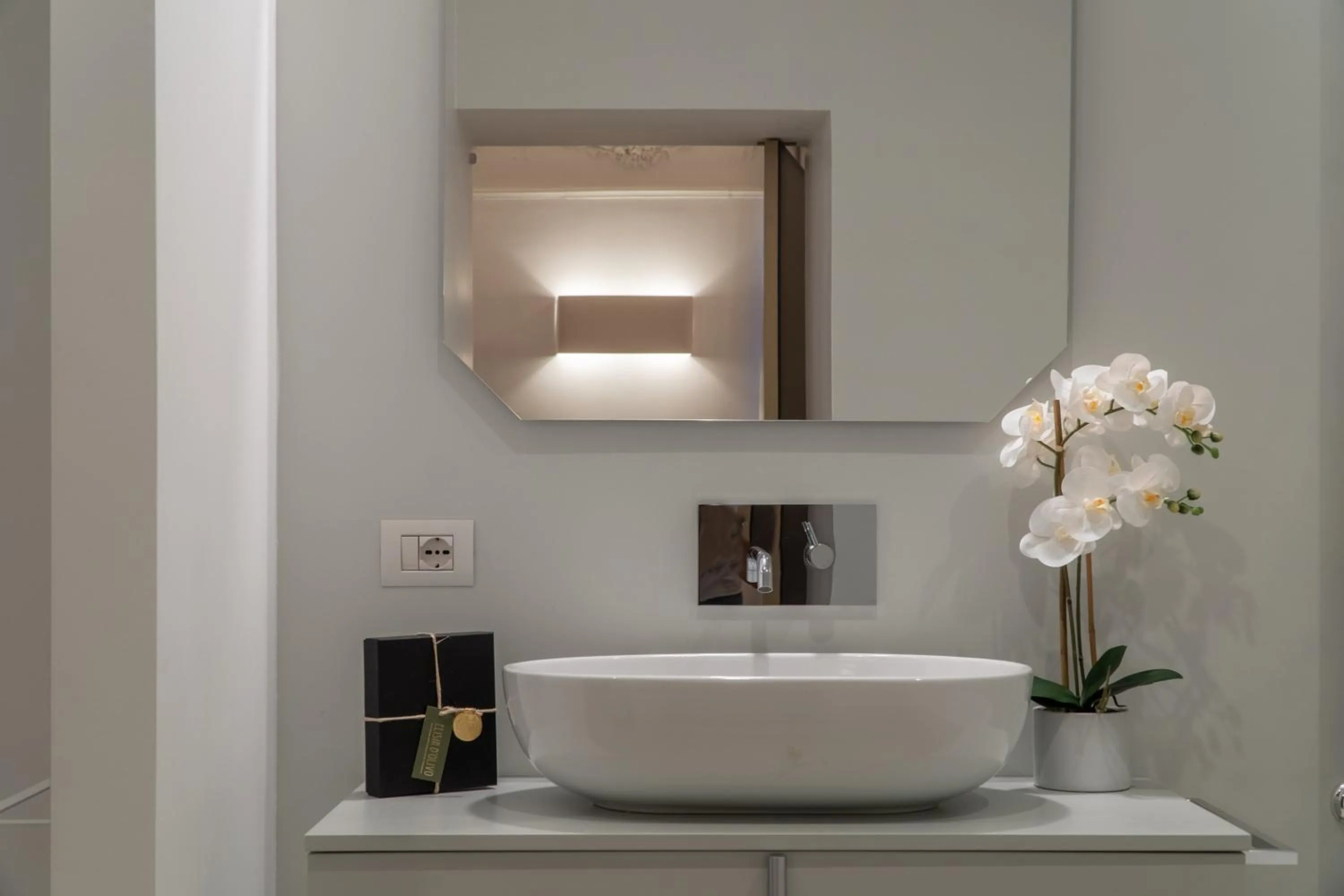 Bathroom in Ninfea Luxury Suites