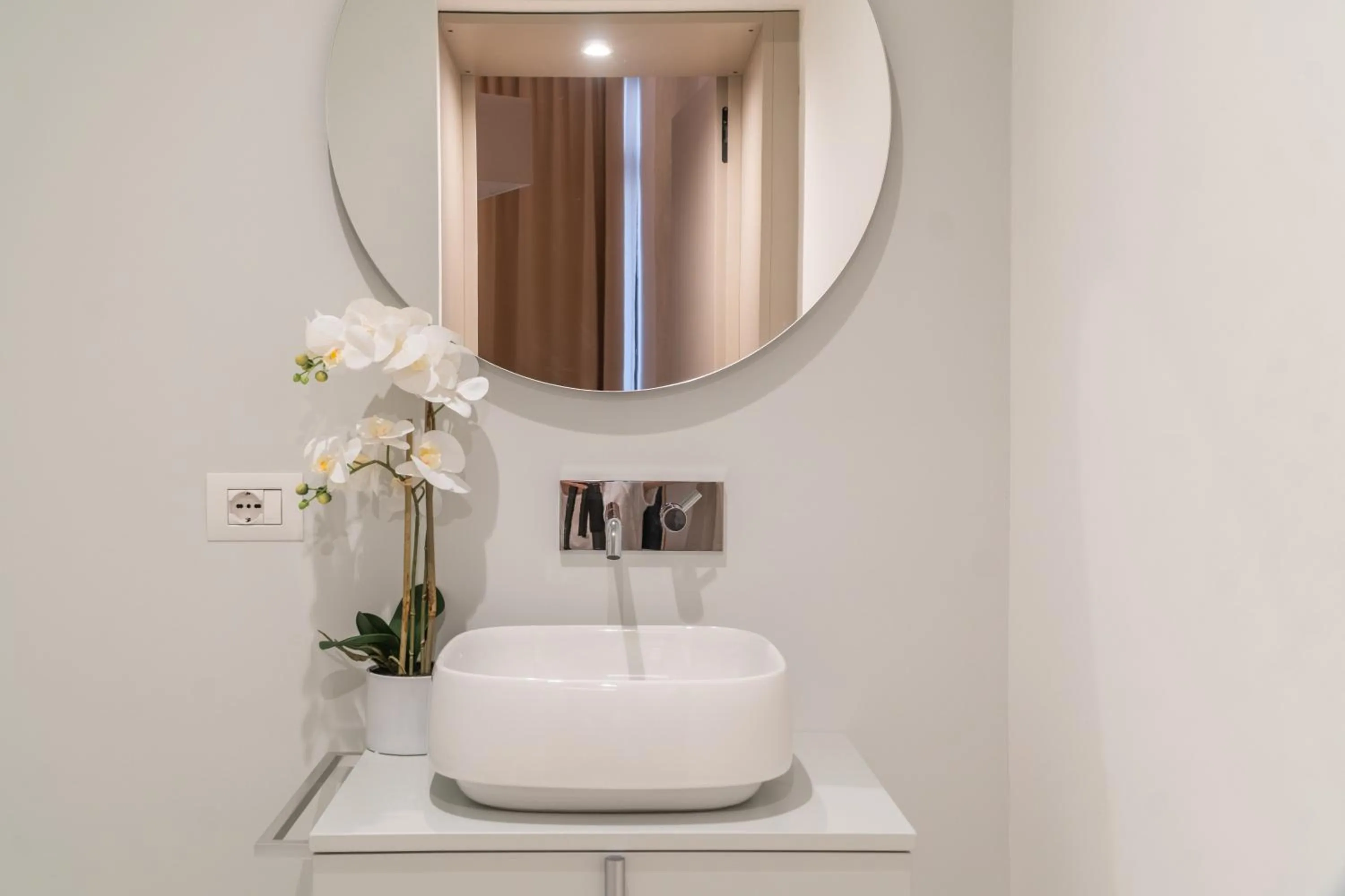 Bathroom in Ninfea Luxury Suites