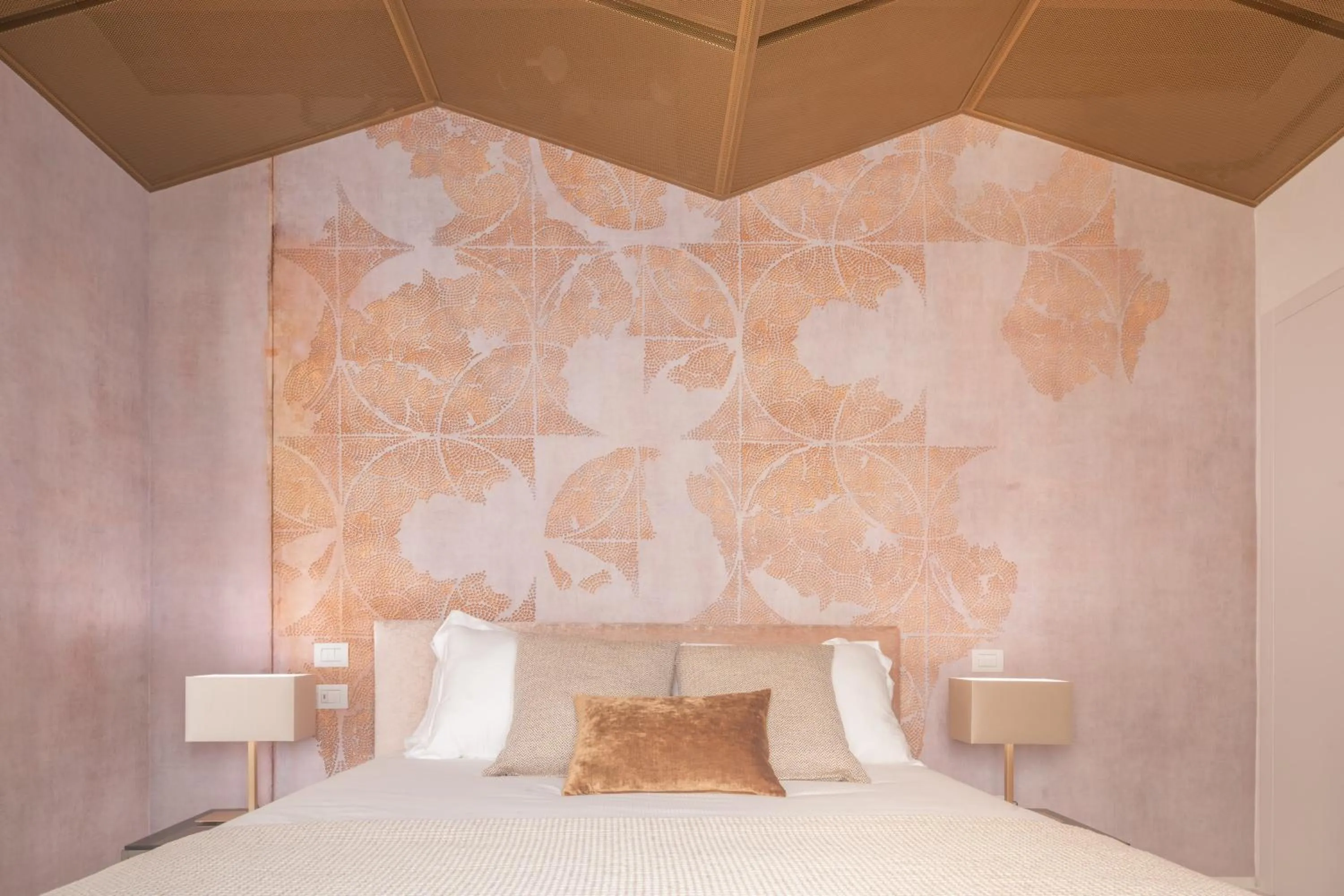 Bed in Ninfea Luxury Suites