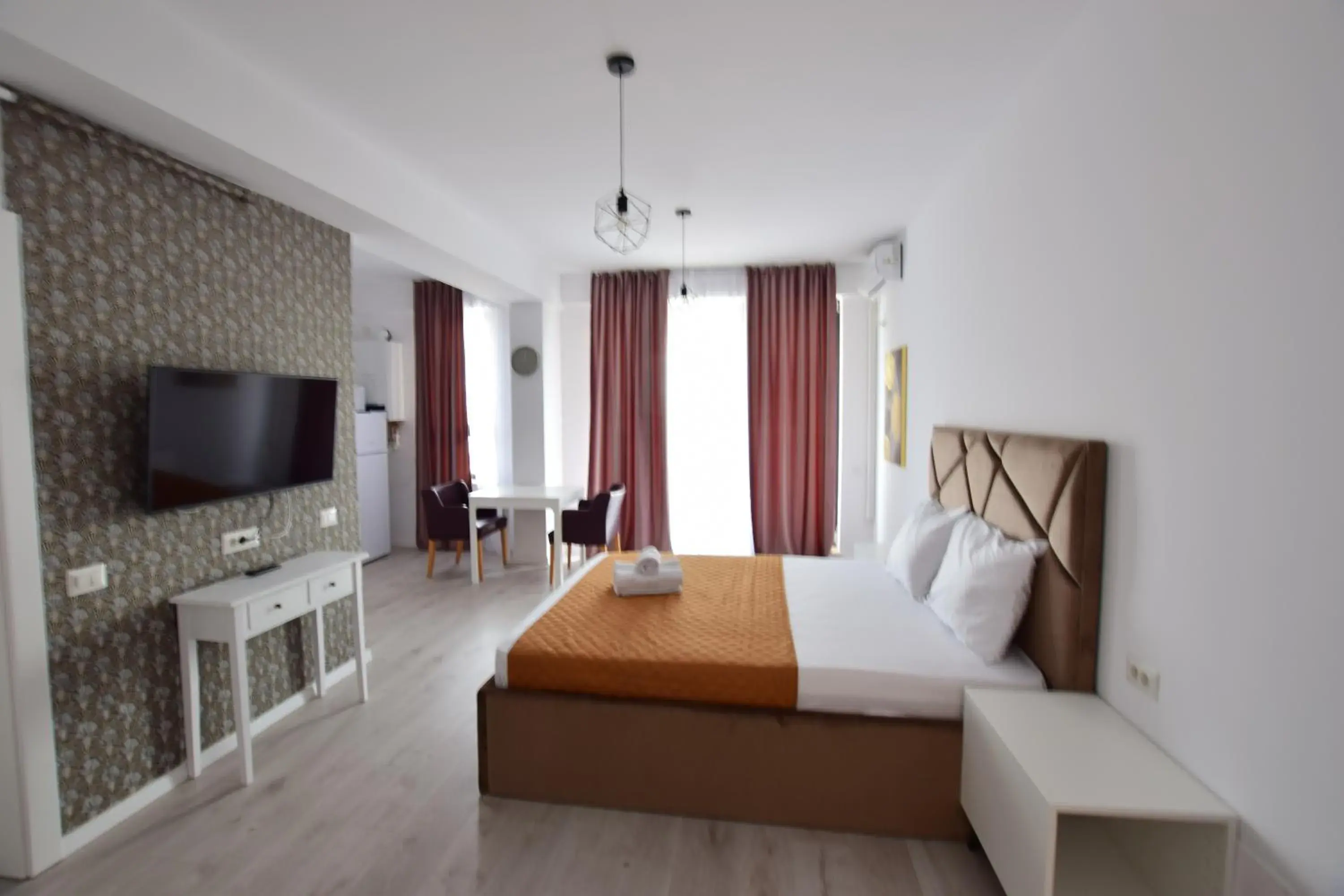 Studio with Balcony in Grey Residence Apartments Studio with Balcony in Grey Residence Apartments
