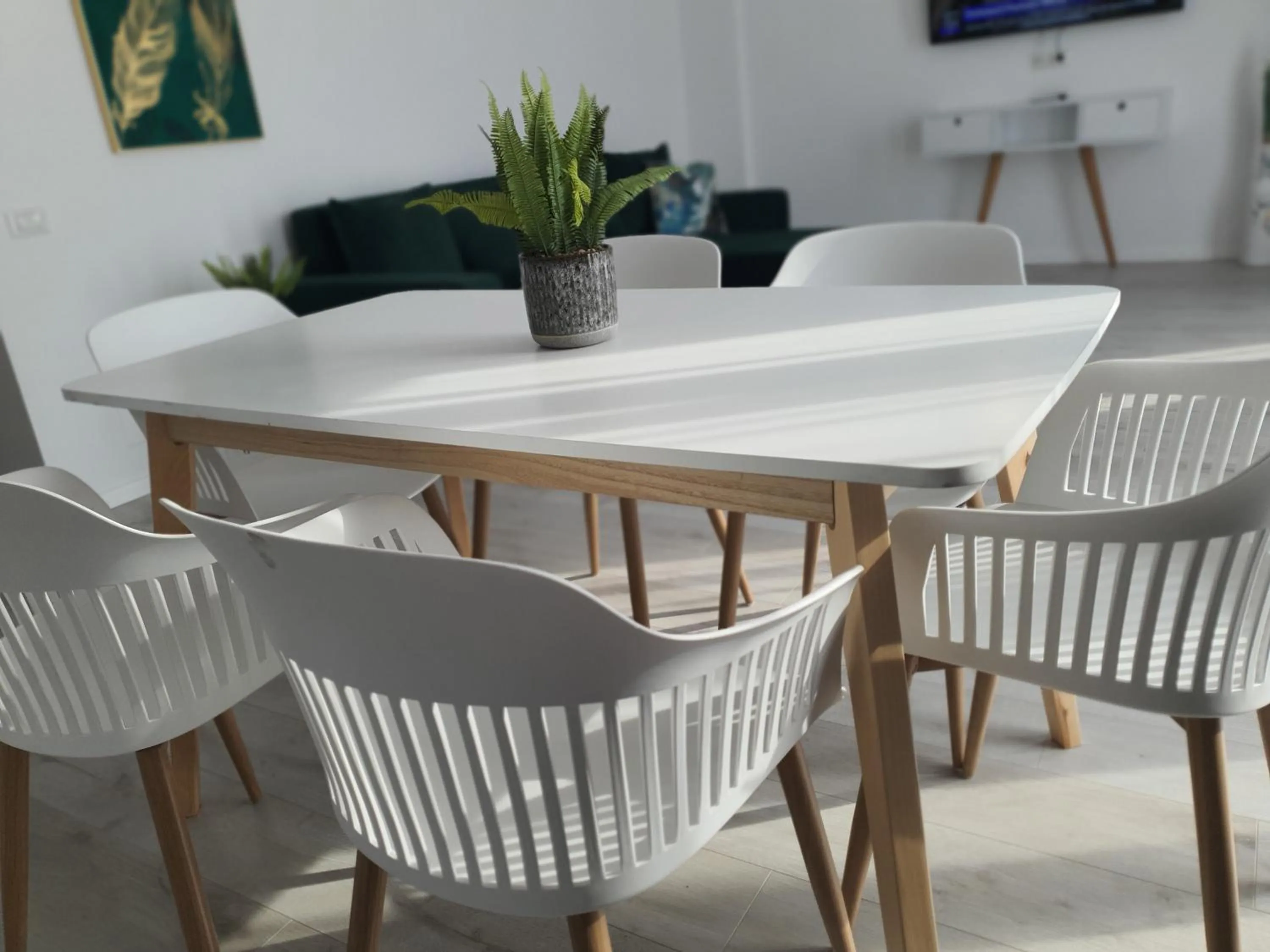Dining area in Grey Residence Apartments