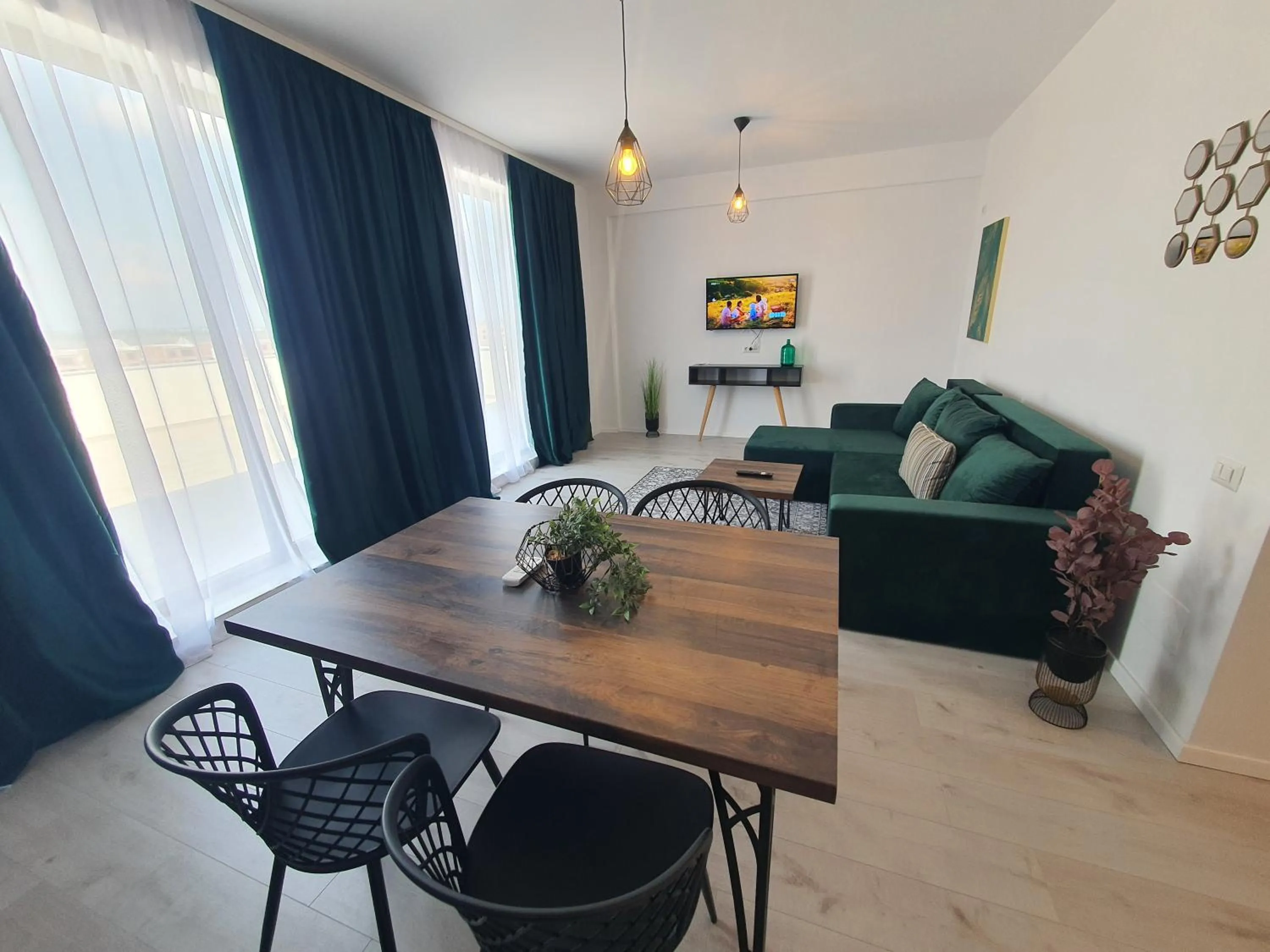 TV and multimedia in Grey Residence Apartments