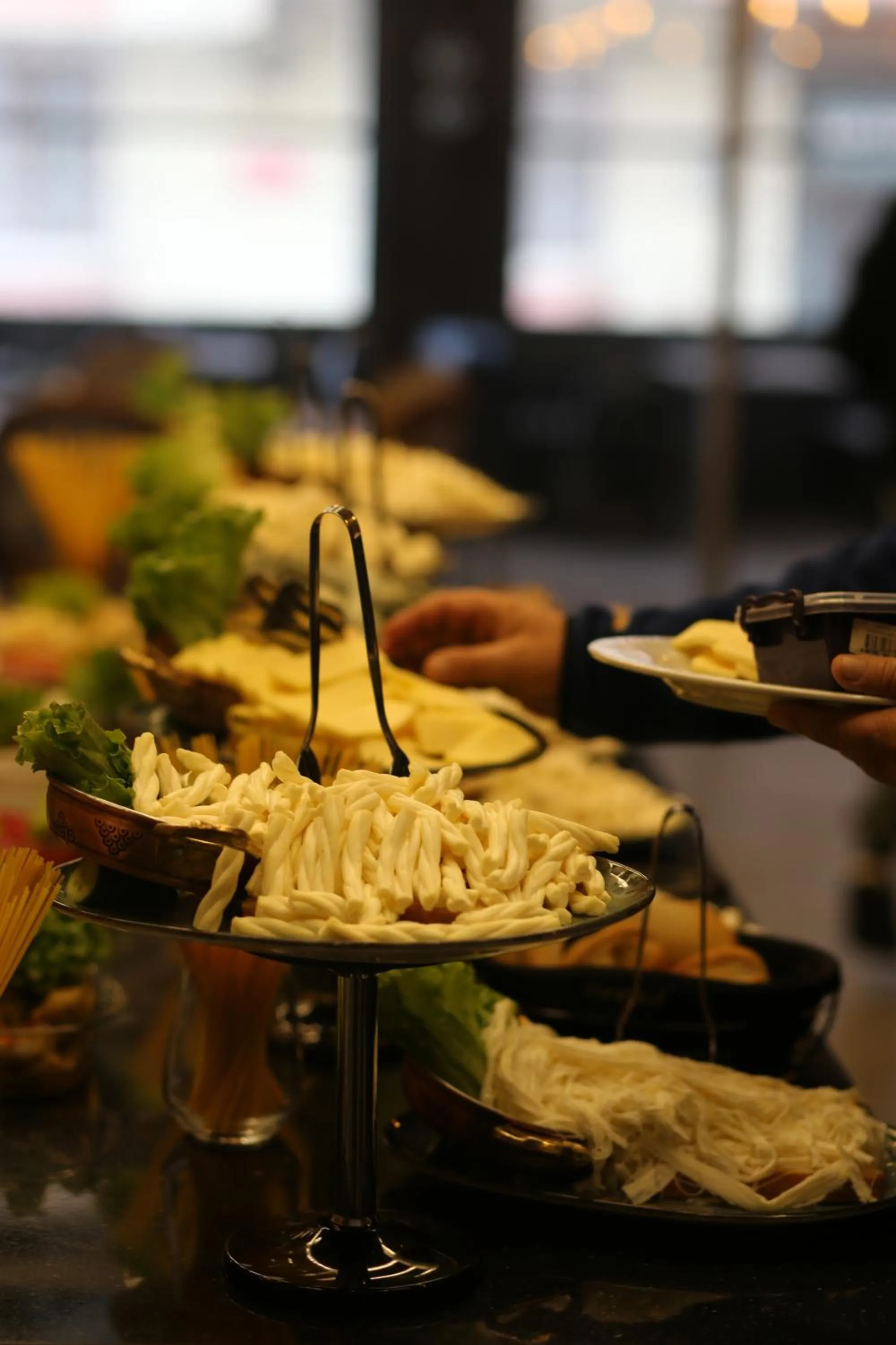 Restaurant/places to eat in Lala Grand Hotel