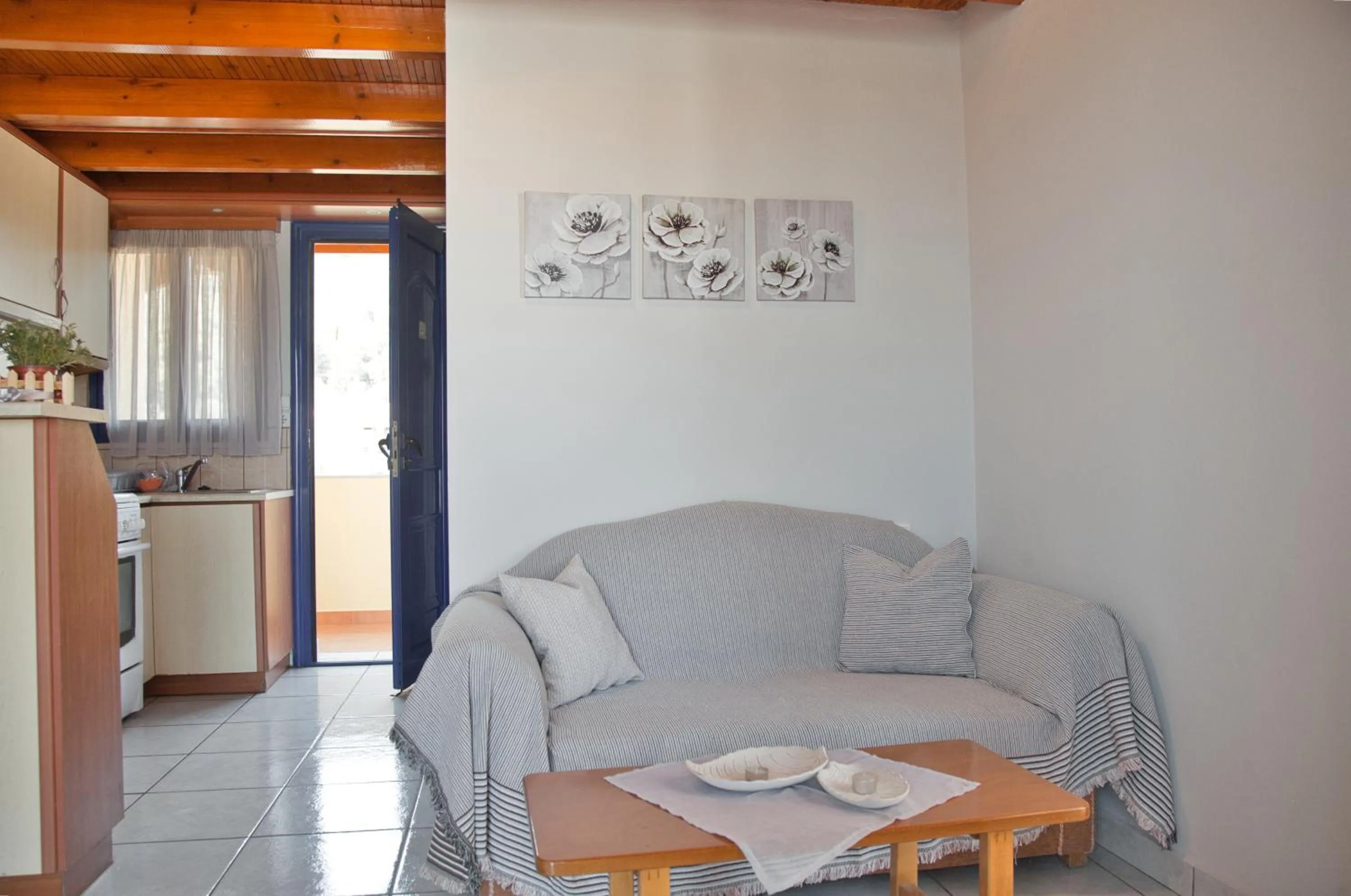 Bed in STUDIOS ATHENA