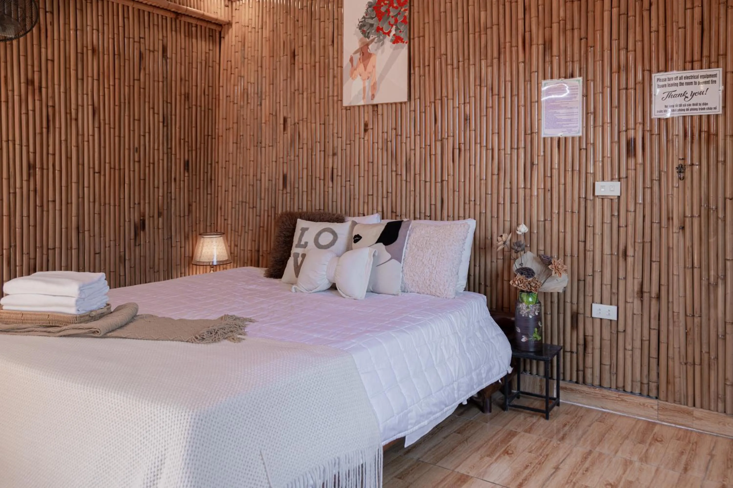 Bed in Bamboo Hill Villa