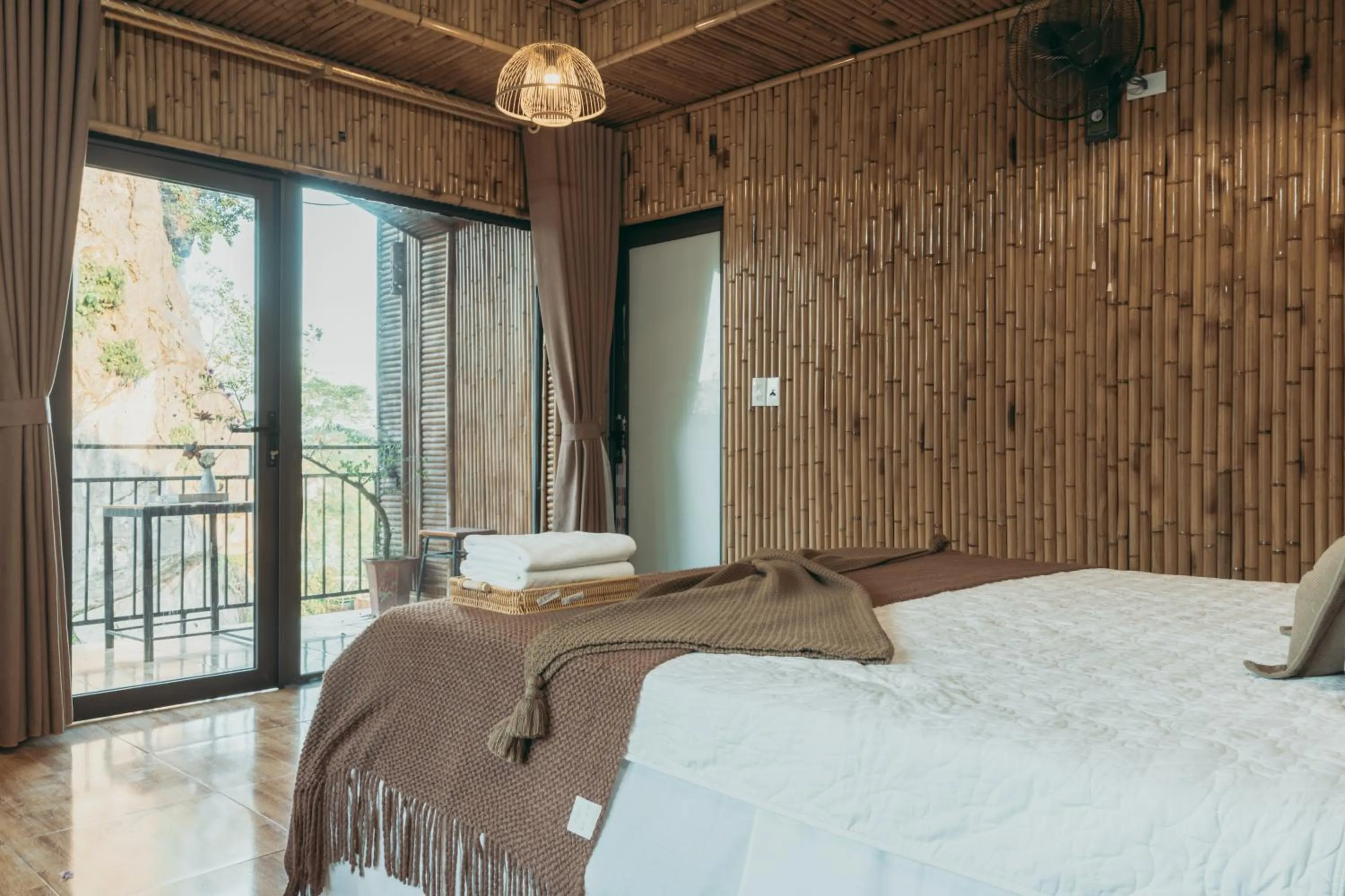 Bed in Bamboo Hill Villa