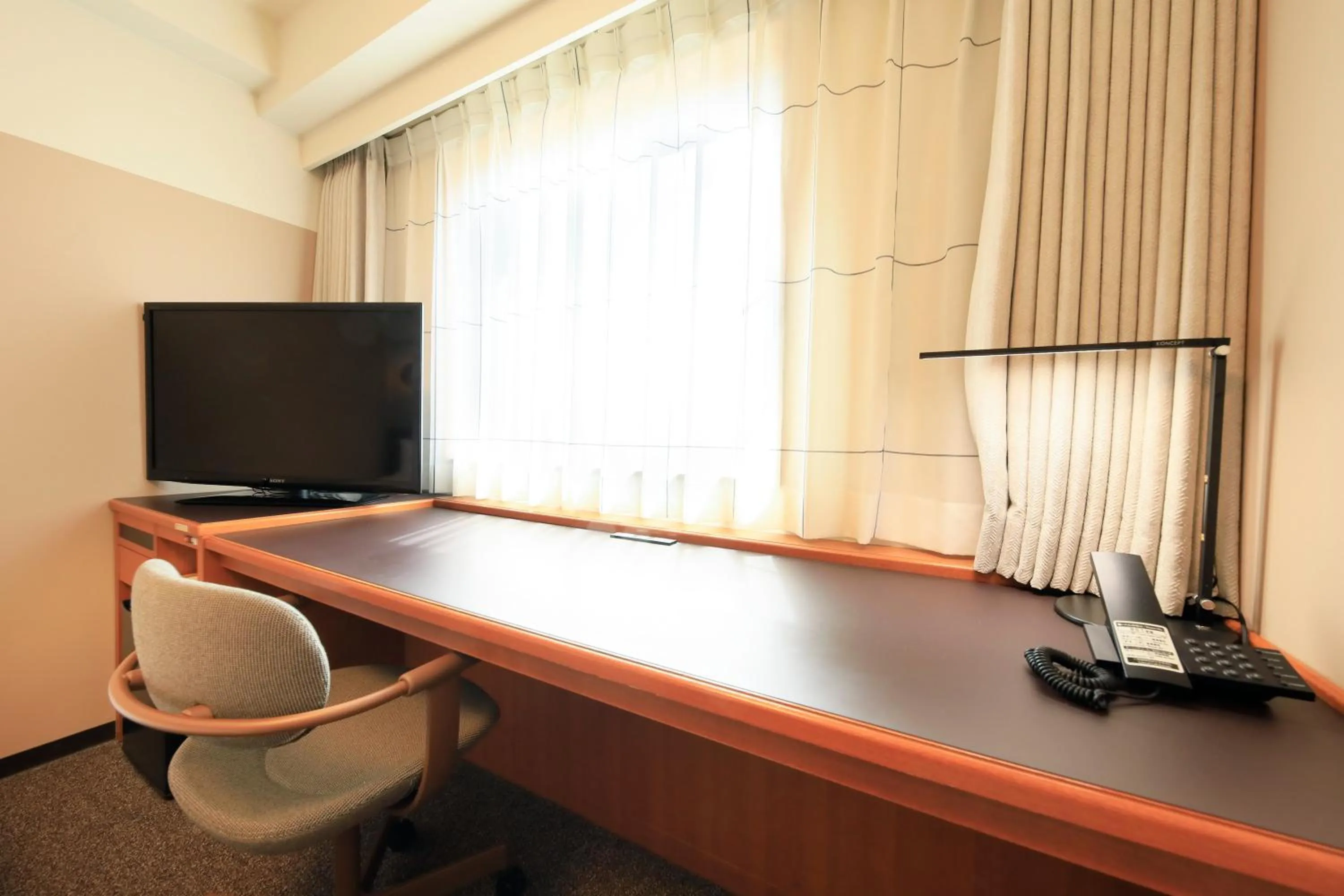 Photo of the whole room in Richmond Hotel Matsumoto