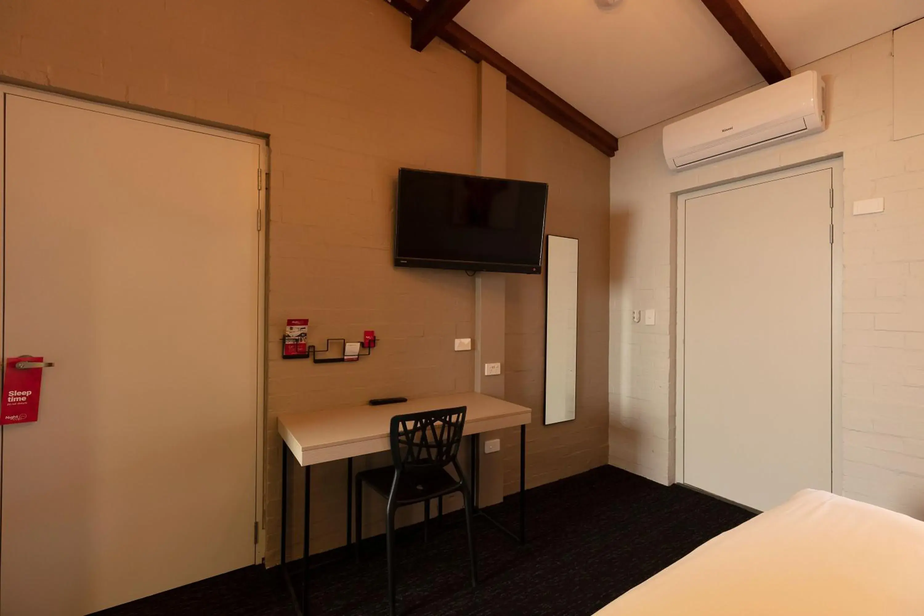 Bedroom, Bed in Nightcap at Wintersun Hotel Bedroom, Bed in Nightcap at Wintersun Hotel