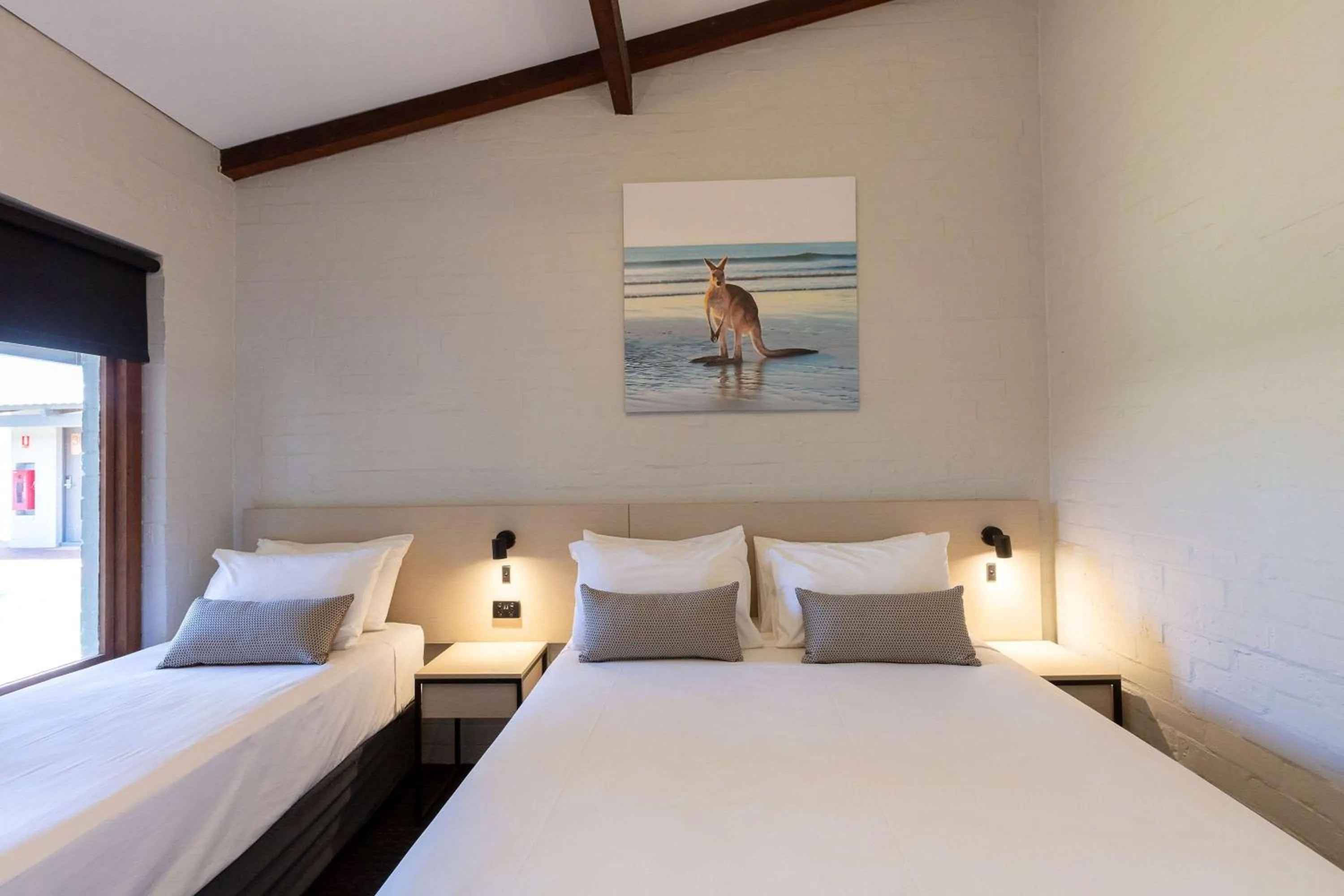 Bedroom, Bed in Nightcap at Wintersun Hotel