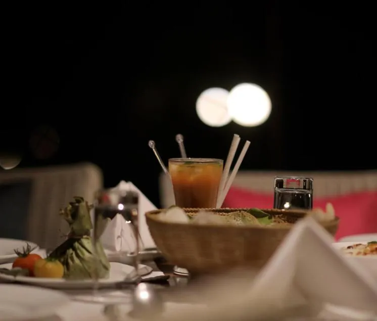 Food and drinks in Kanan Beach Resort