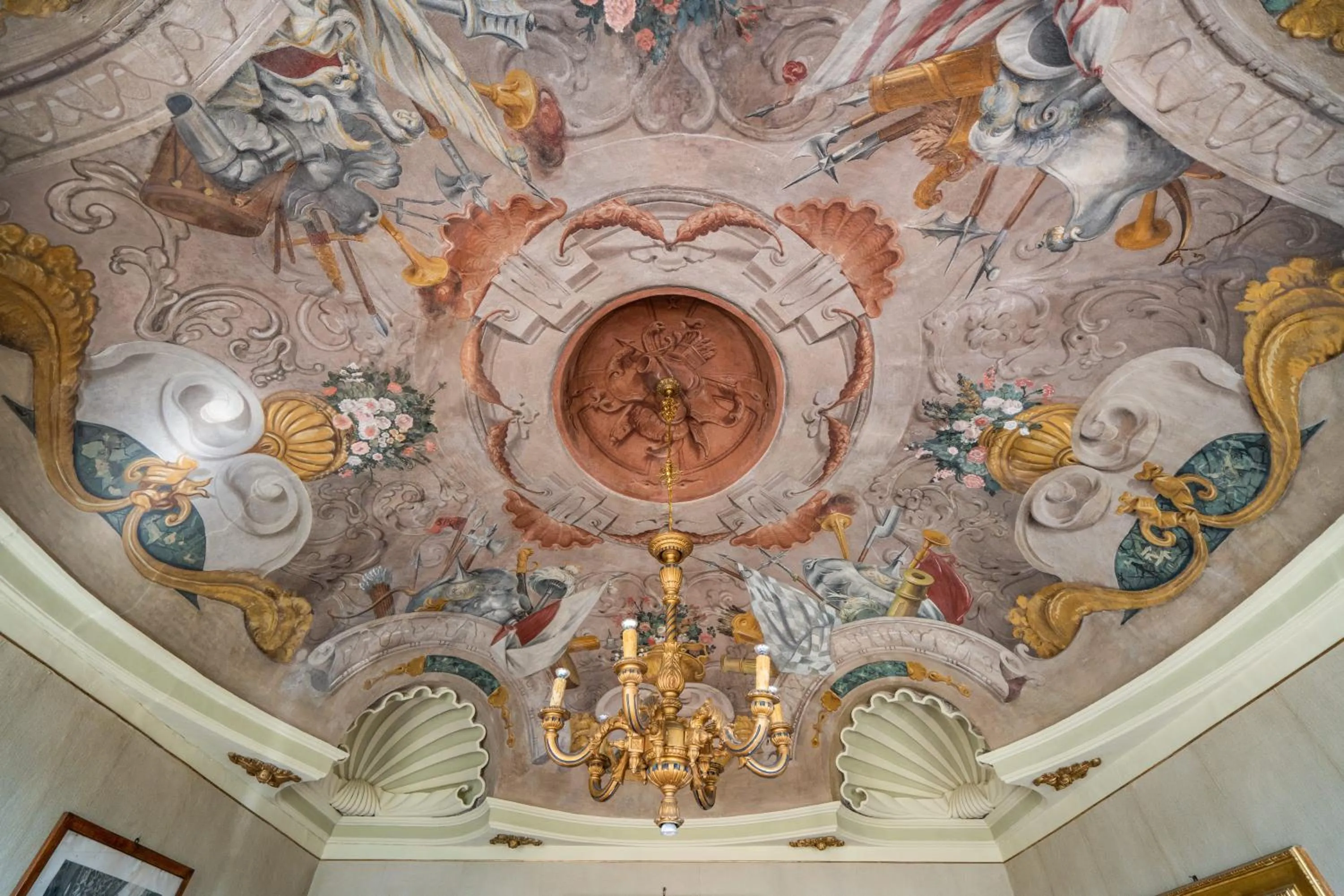 Decorative detail in Villa Cattani Stuart XVII secolo