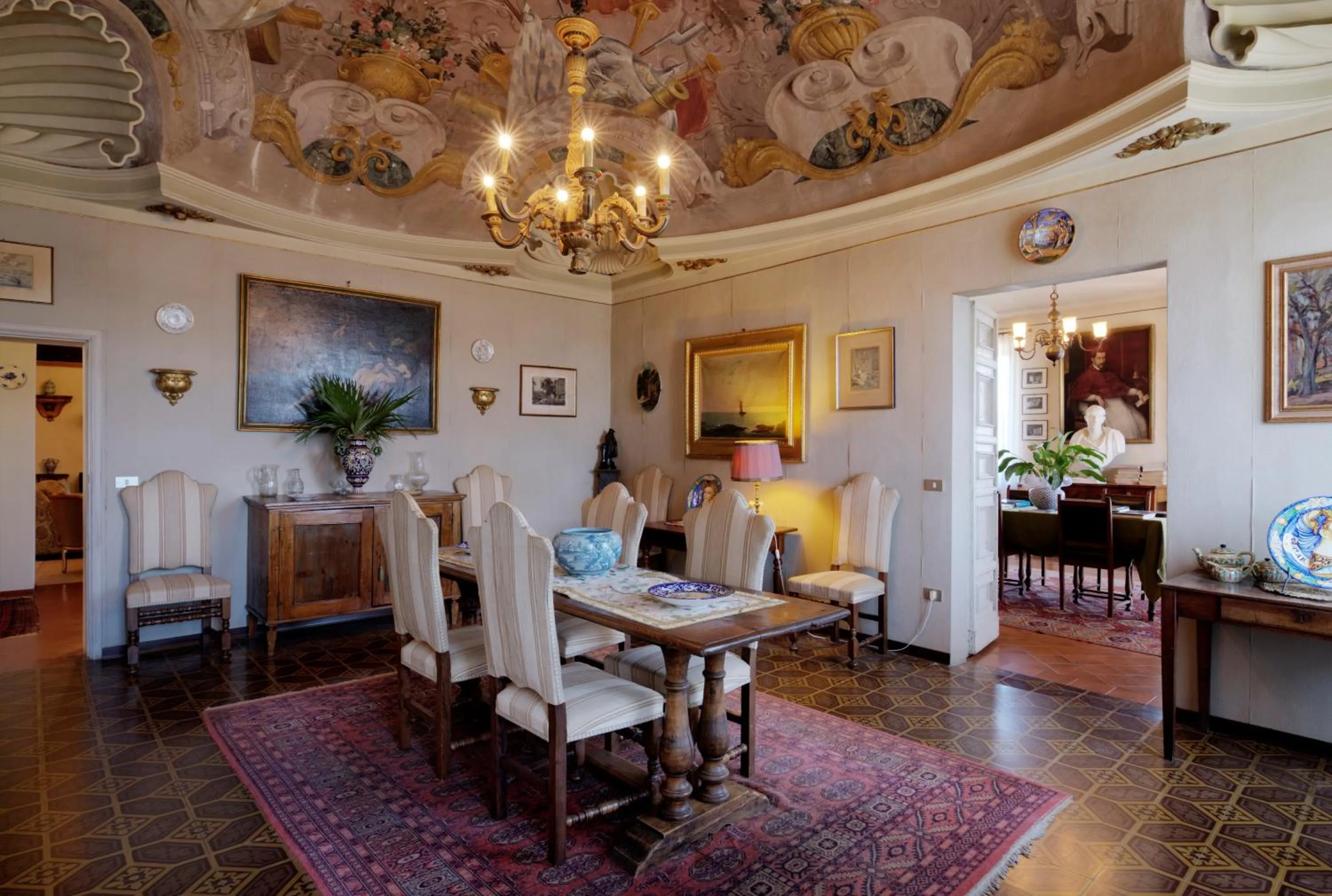 Decorative detail in Villa Cattani Stuart XVII secolo