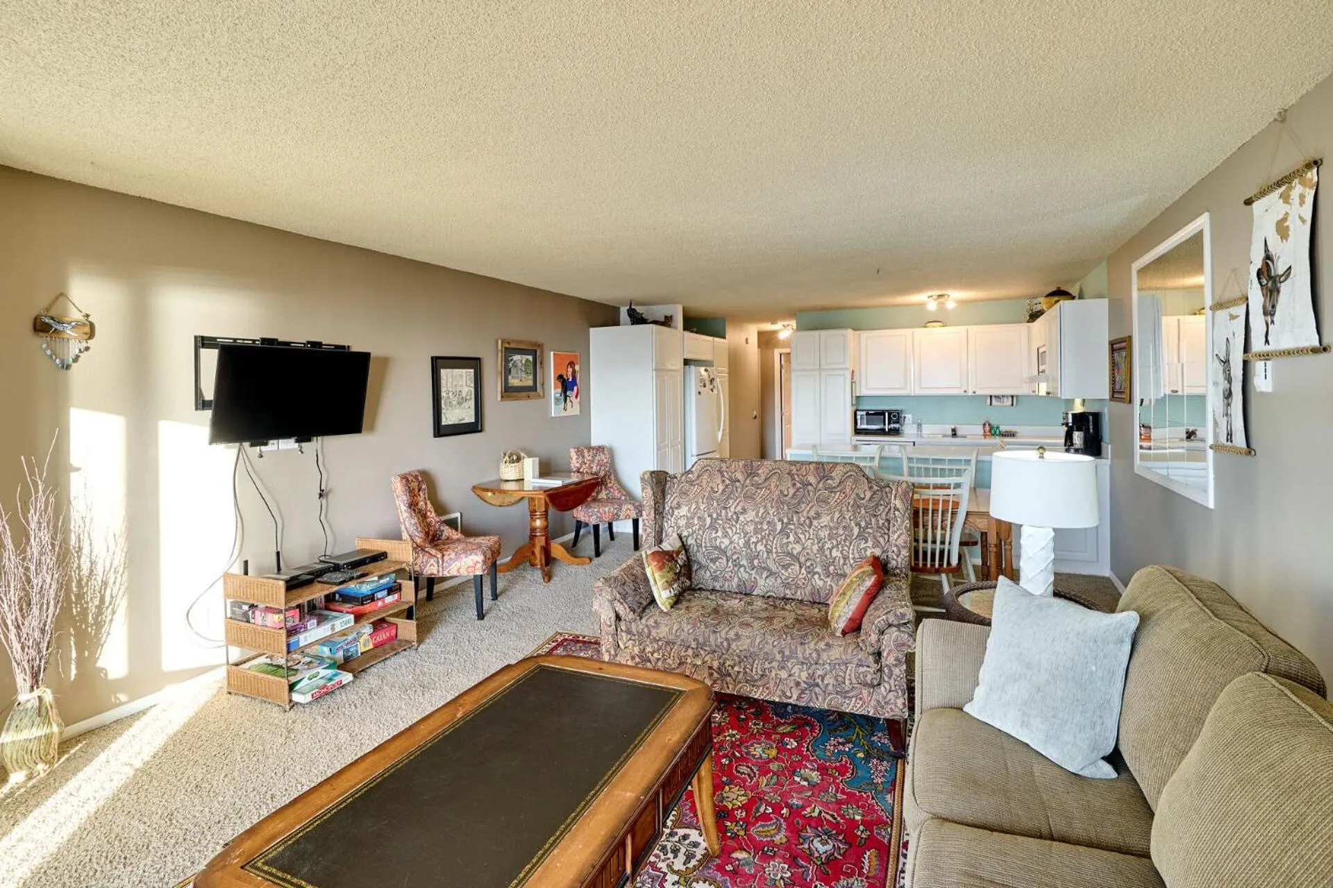 TV and multimedia in Surftides Plaza Rentals