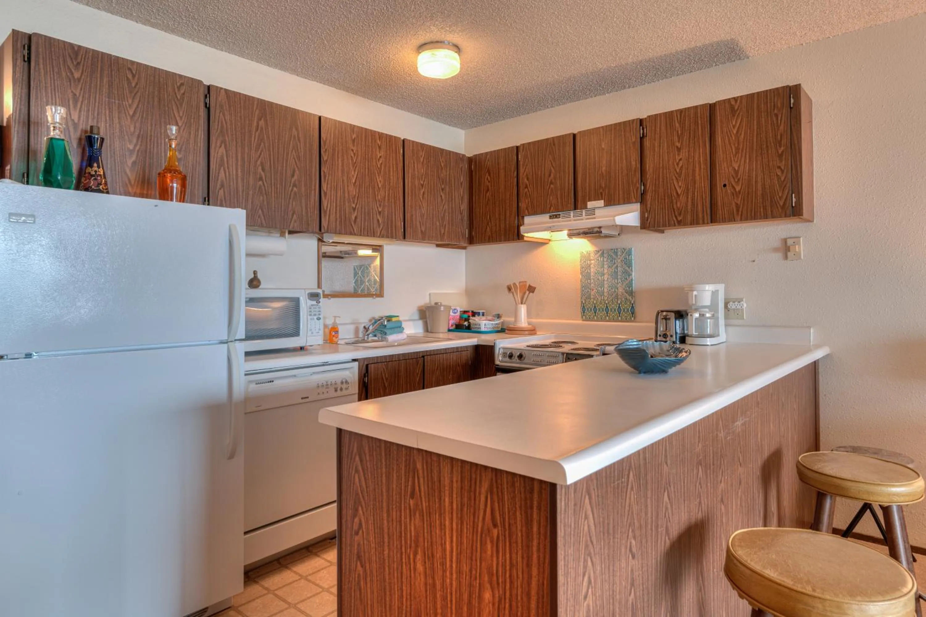 Kitchen or kitchenette in Surftides Plaza Rentals