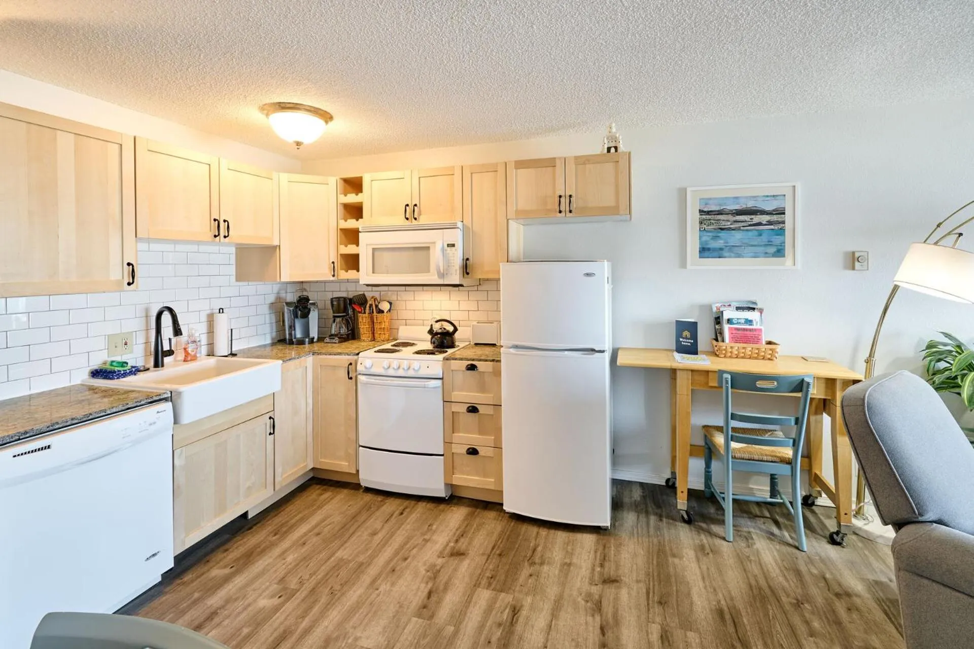 Coffee/tea facilities in Surftides Plaza Rentals