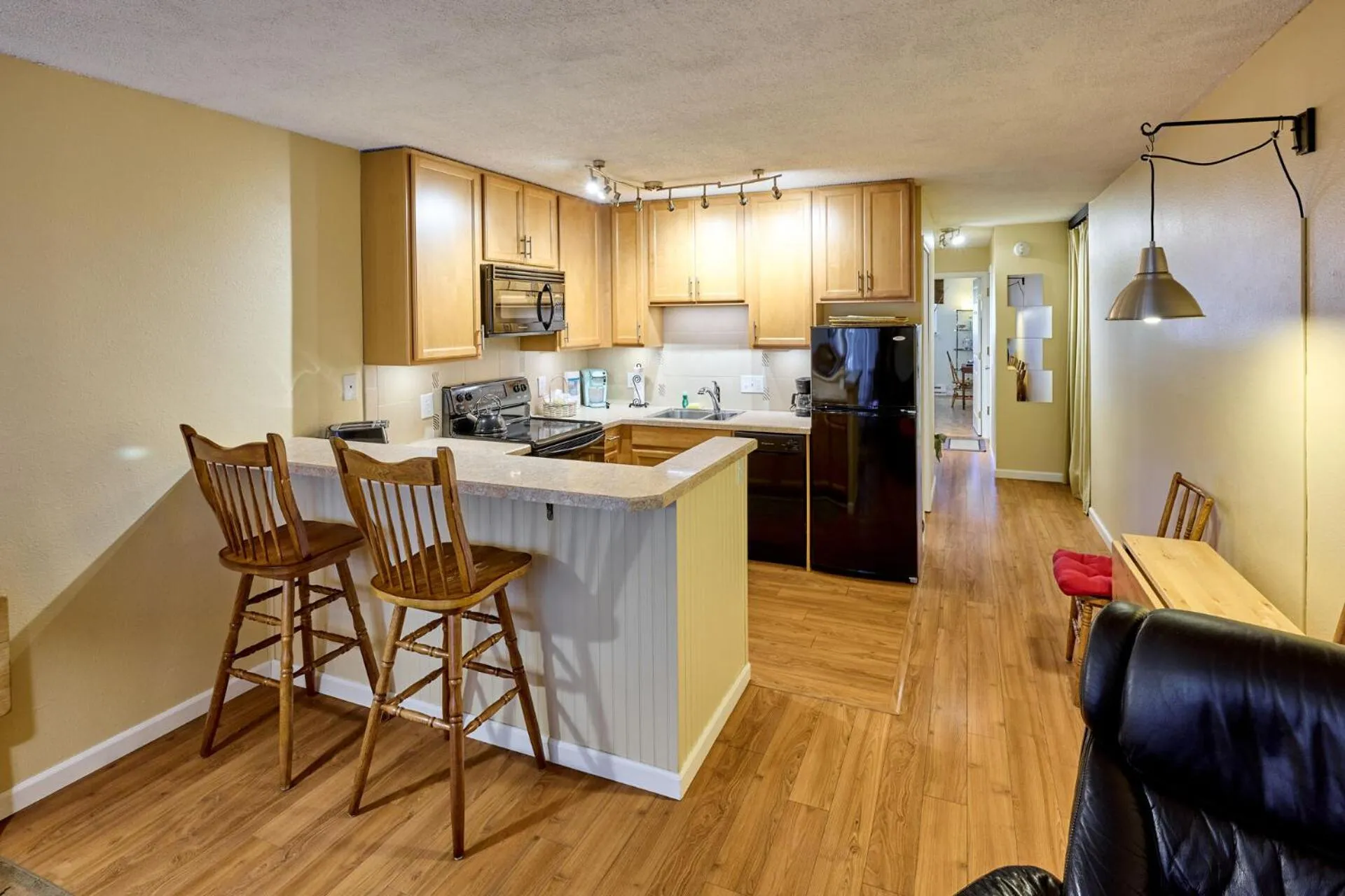 Kitchen or kitchenette in Surftides Plaza Rentals