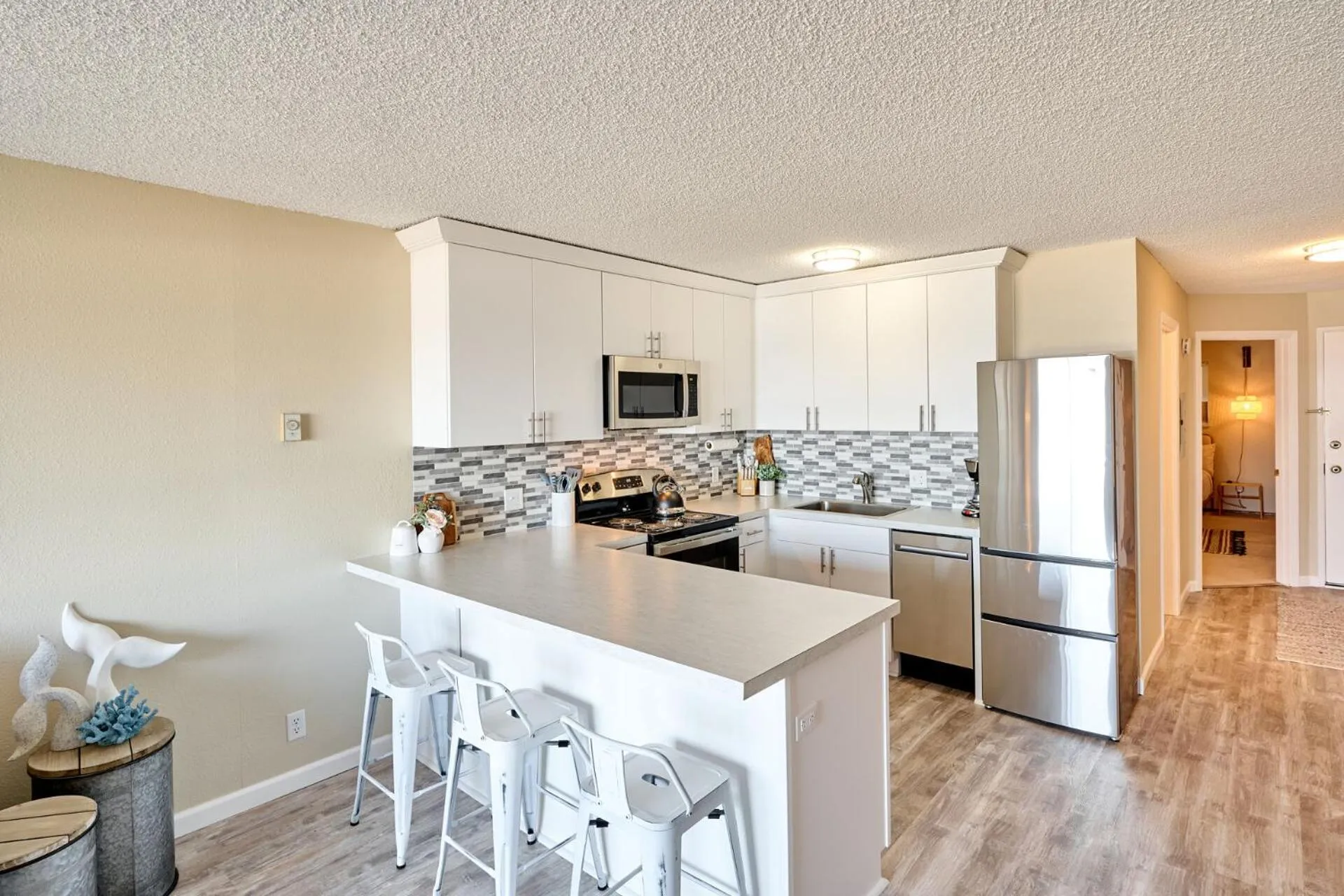 Kitchen or kitchenette in Surftides Plaza Rentals