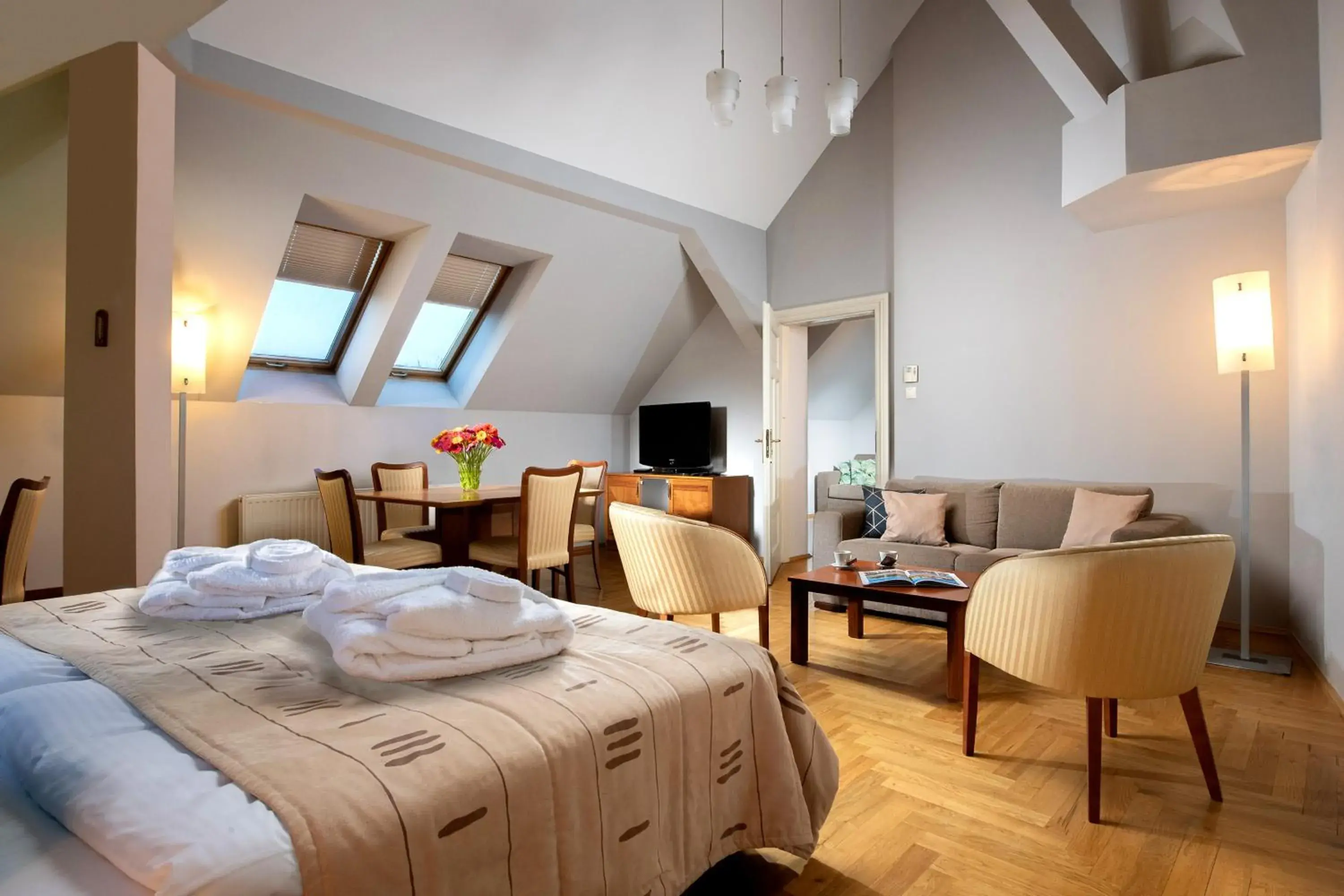 Bed in Red Brick Apartments Bed in Red Brick Apartments